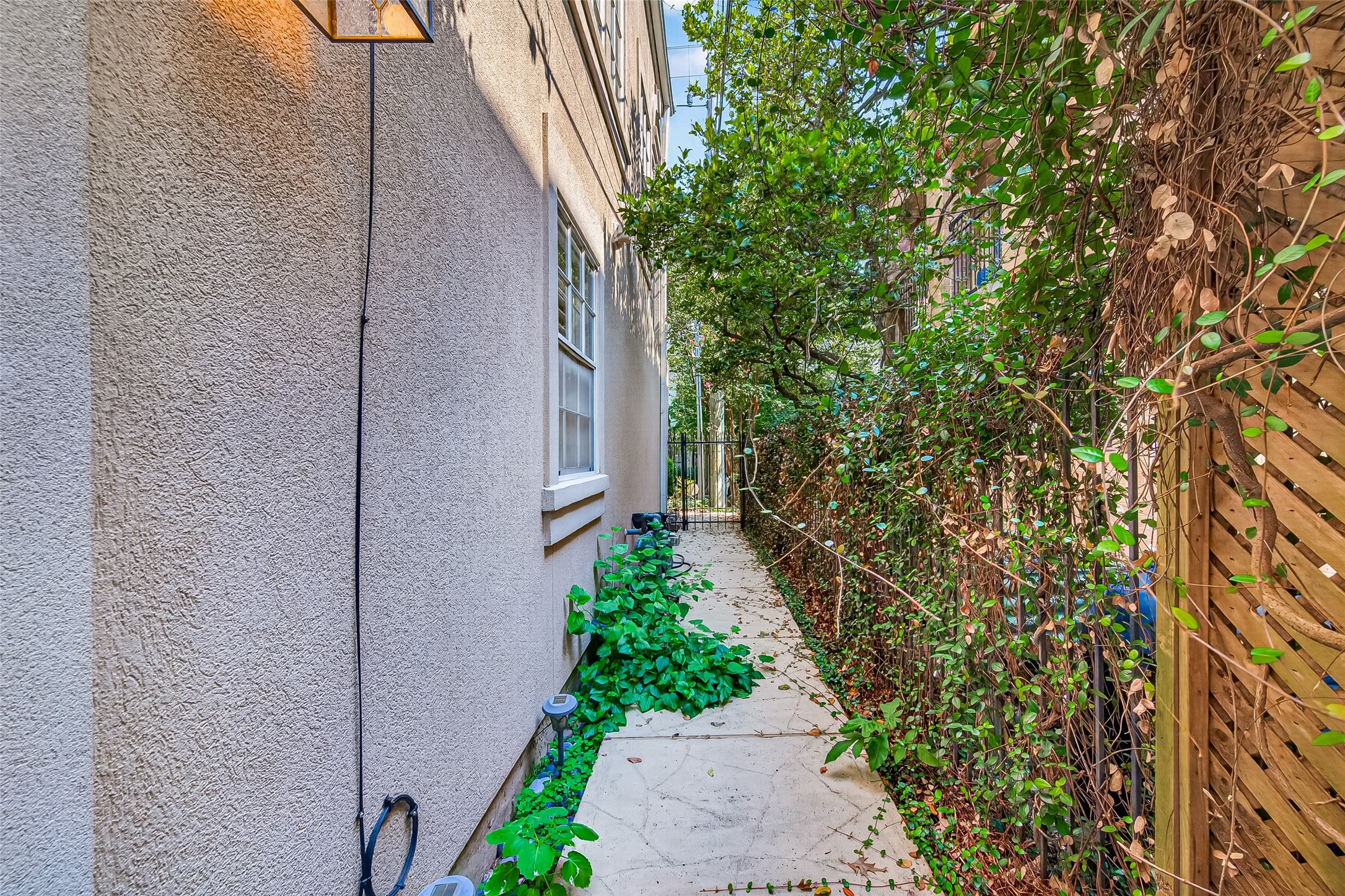 6308 Schuler Street Property Photo 40