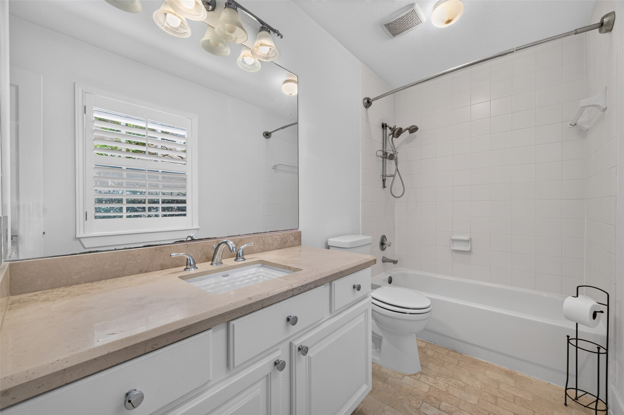 6308 Schuler Street Property Photo 48