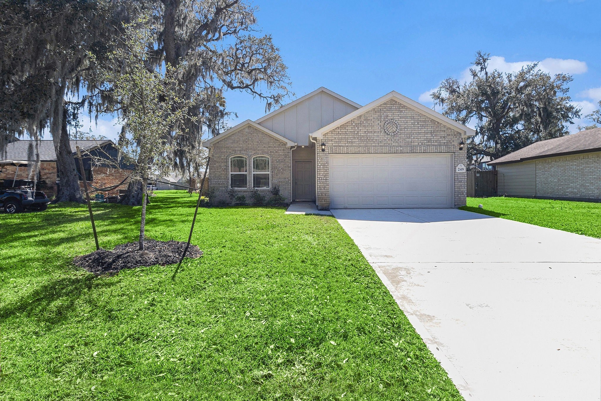 249 Edgewater Drive Property Photo 1