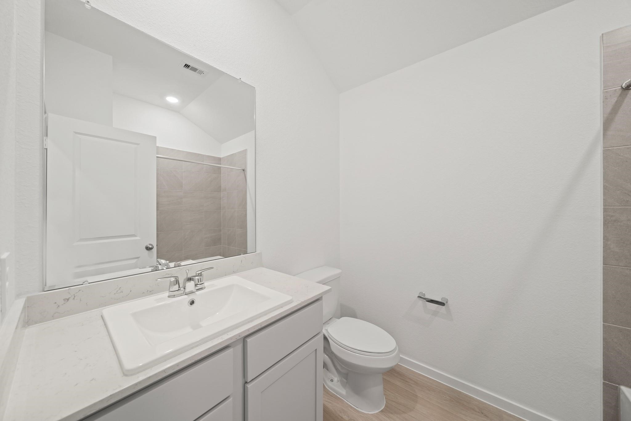 4068 Sun Burst Lane Property Photo 5