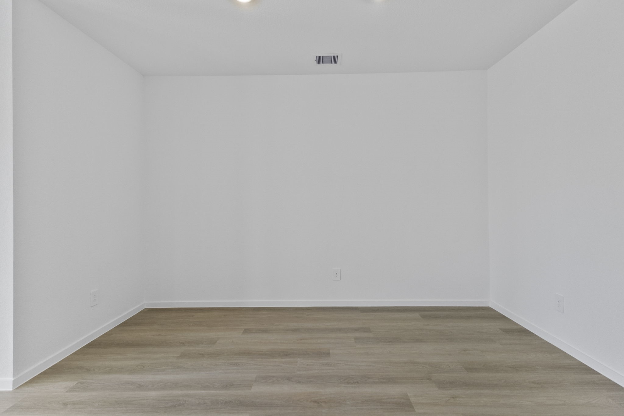 4068 Sun Burst Lane Property Photo 11