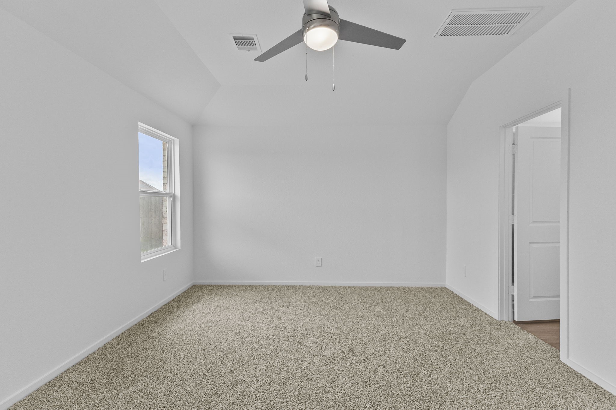 4068 Sun Burst Lane Property Photo 15