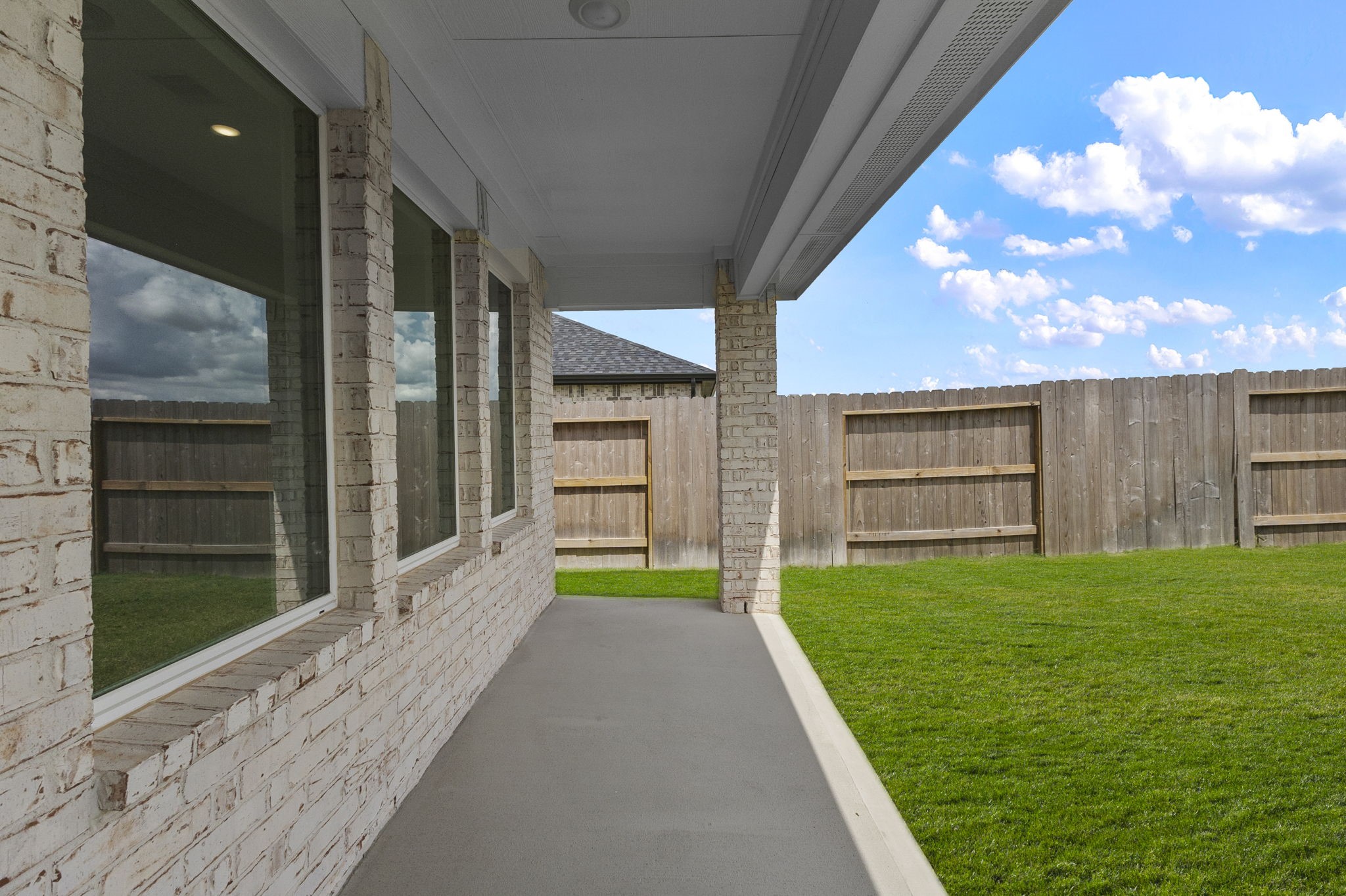 4068 Sun Burst Lane Property Photo 20