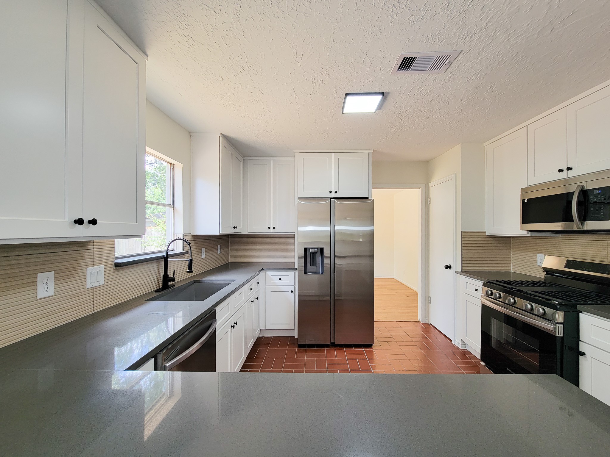 3930 Cypress Hill Drive Property Photo 22