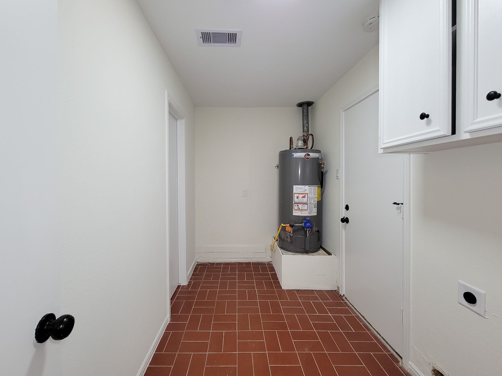 3930 Cypress Hill Drive Property Photo 26