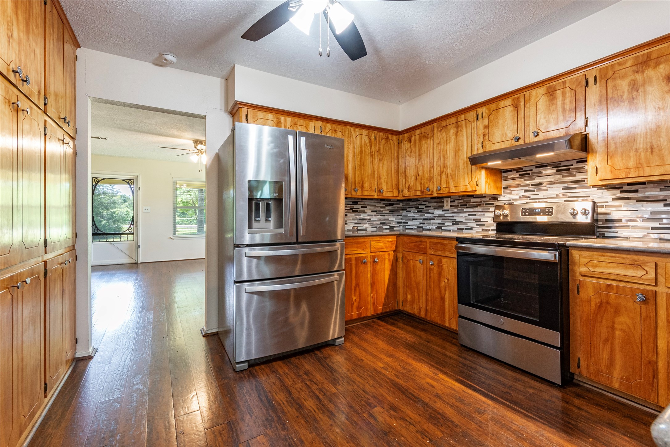 5383 Wilson Avenue Property Photo 7