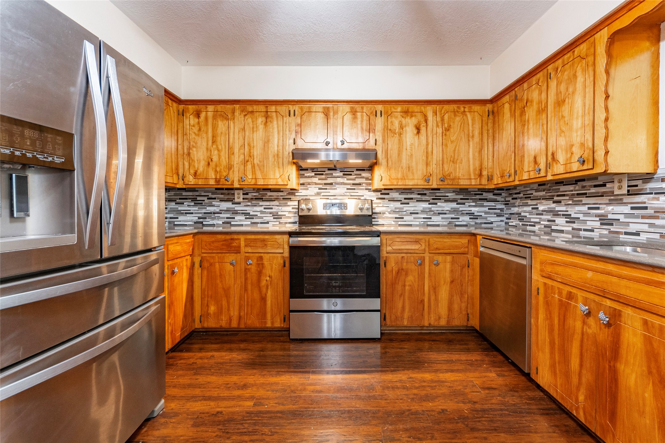 5383 Wilson Avenue Property Photo 8