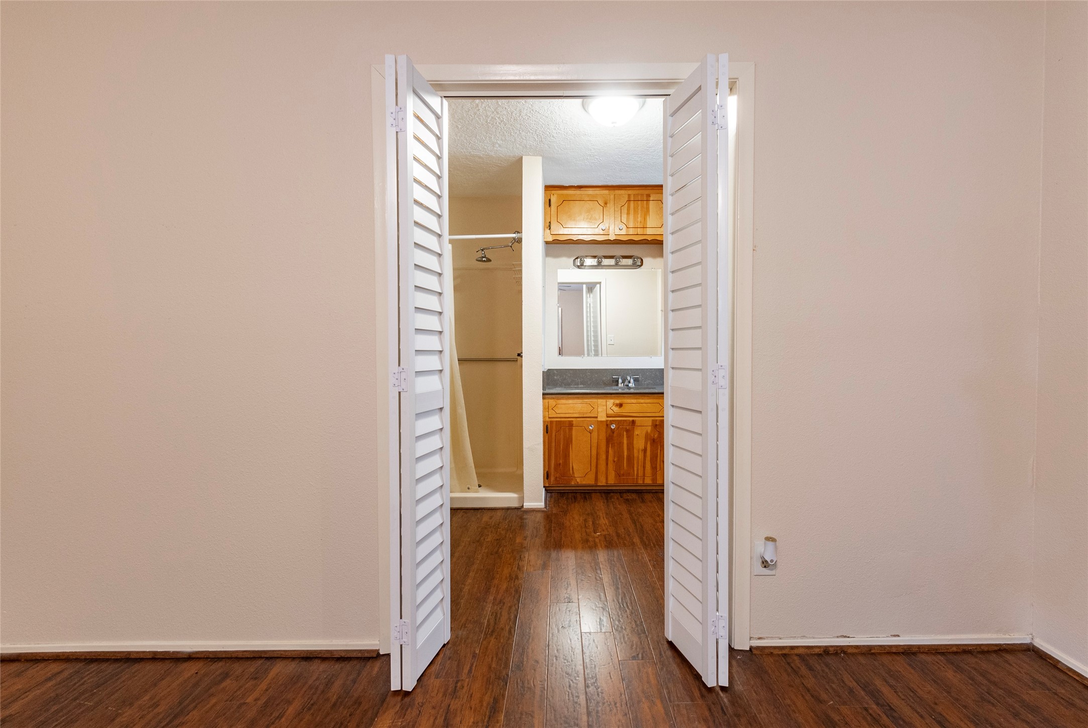 5383 Wilson Avenue Property Photo 17