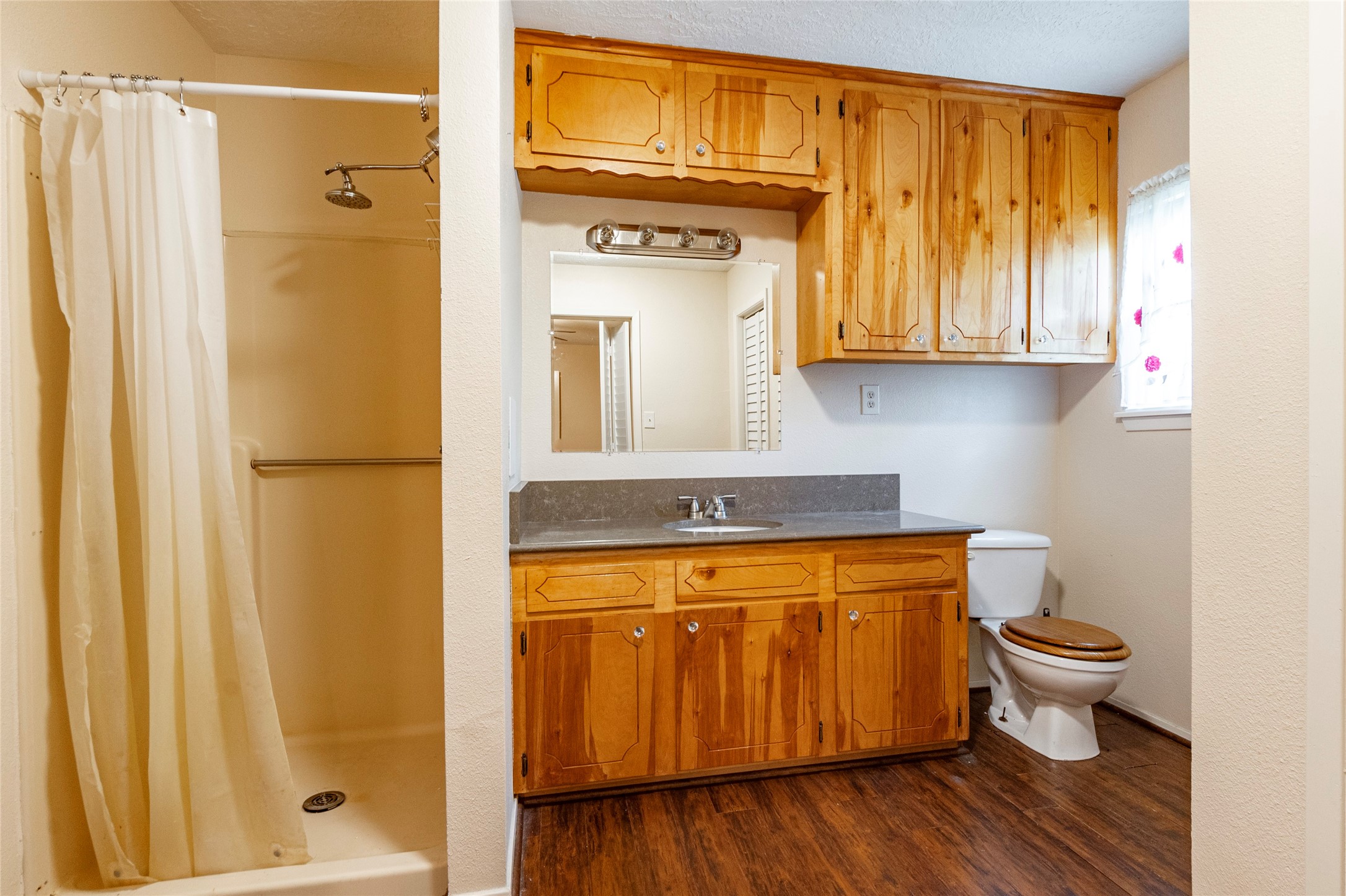 5383 Wilson Avenue Property Photo 18
