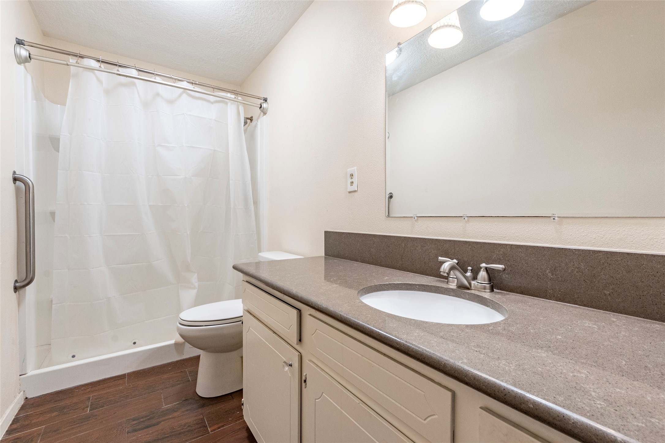 5383 Wilson Avenue Property Photo 23