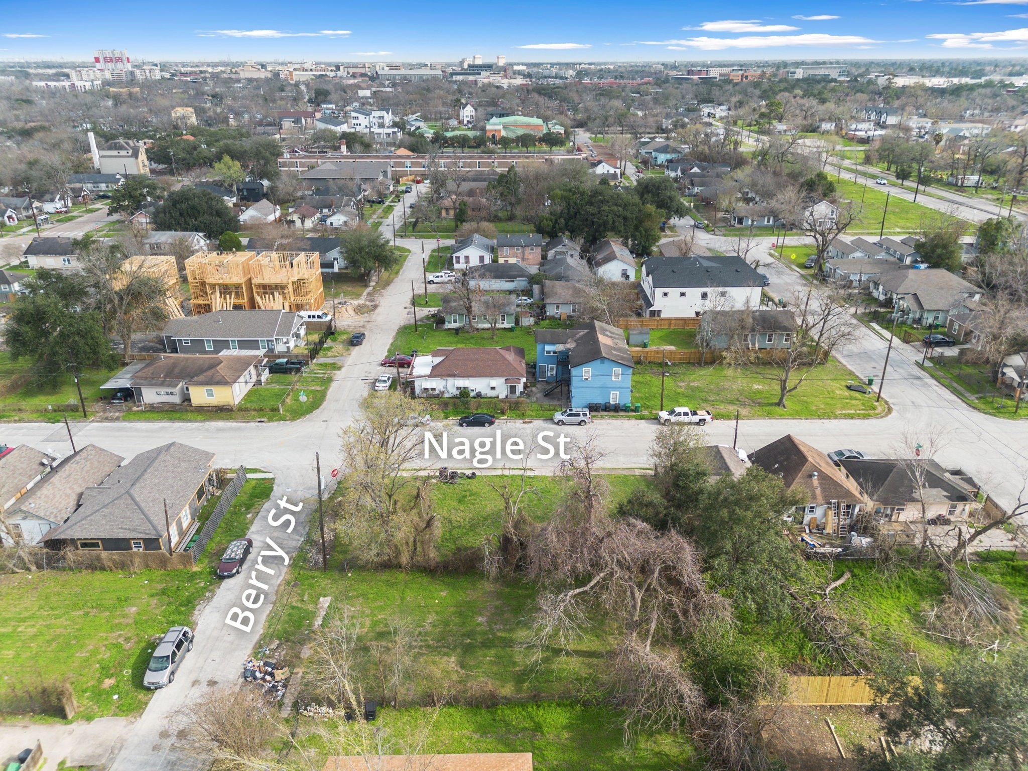 3618 Nagle Street Property Photo 4