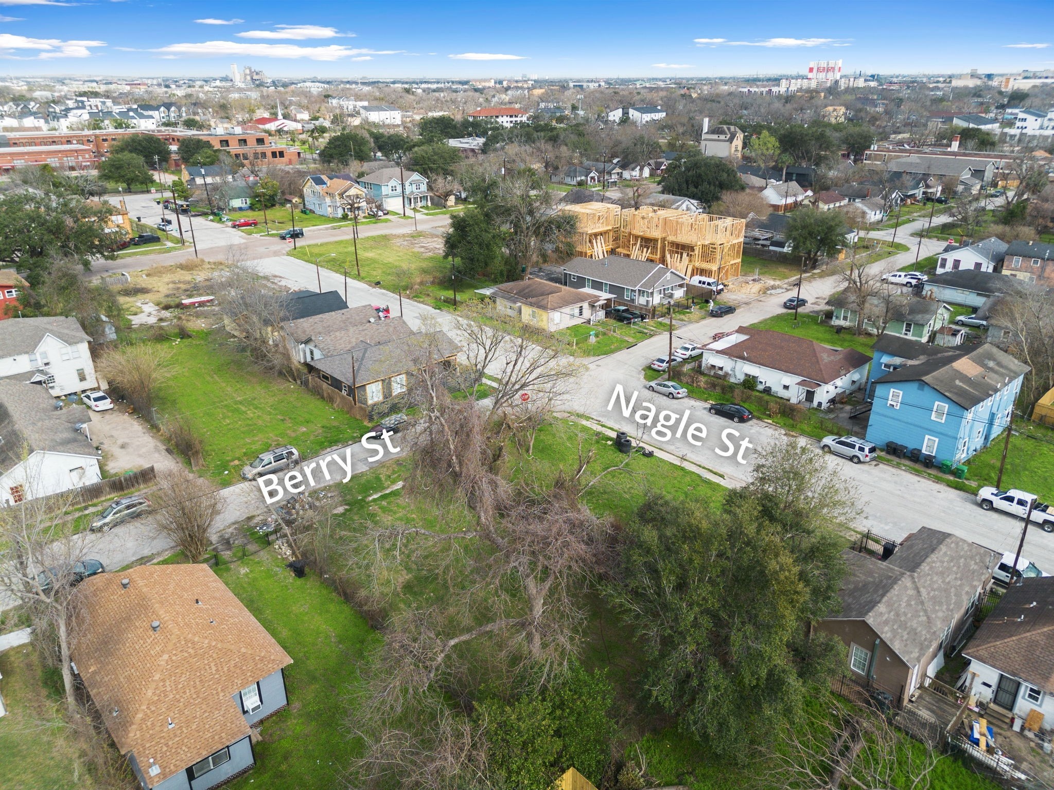 3618 Nagle Street Property Photo 8
