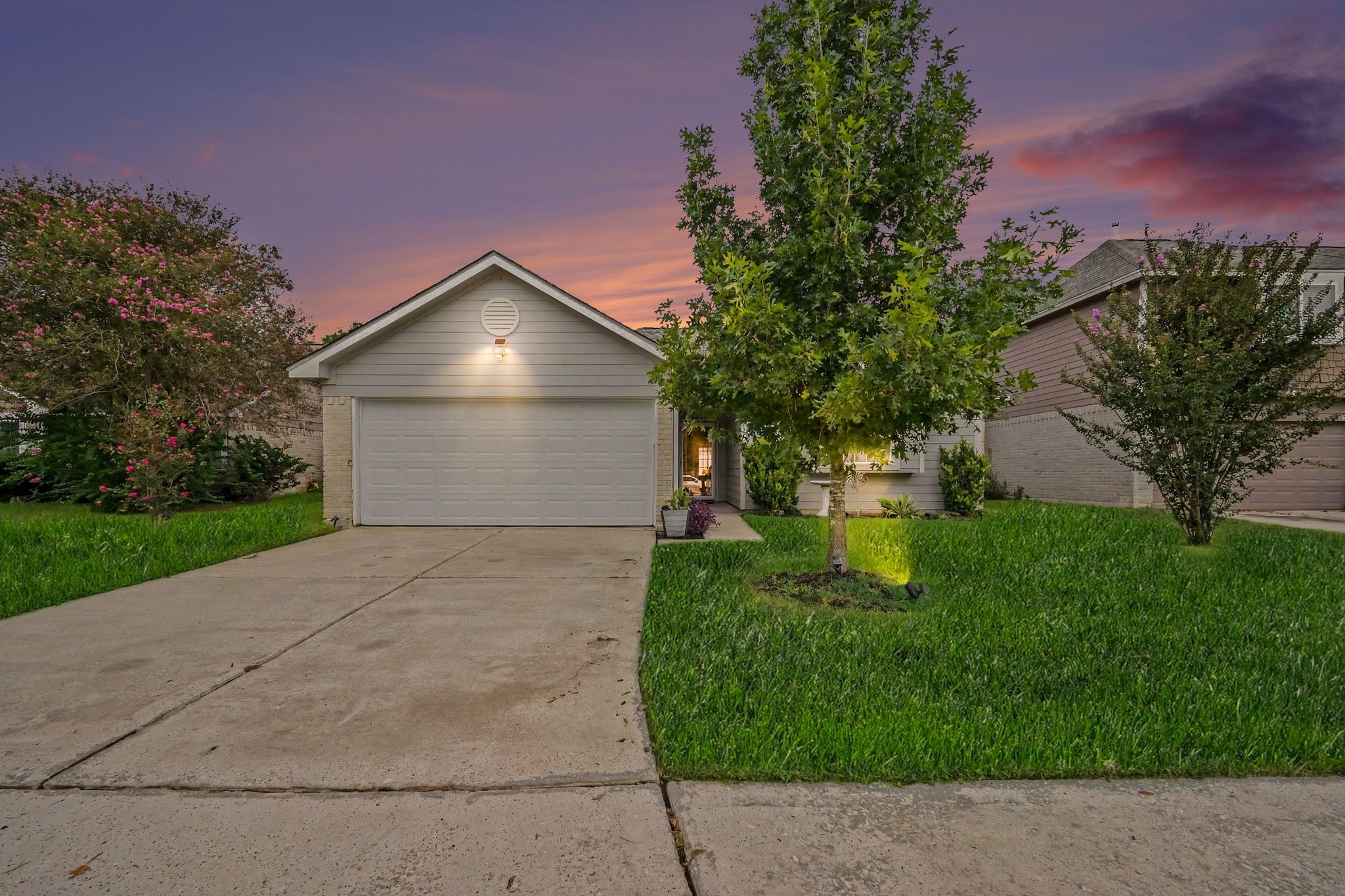 12210 Taylors Crossing Drive Property Photo 1