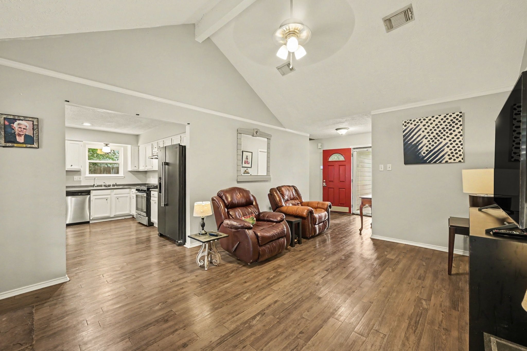 12210 Taylors Crossing Drive Property Photo 3