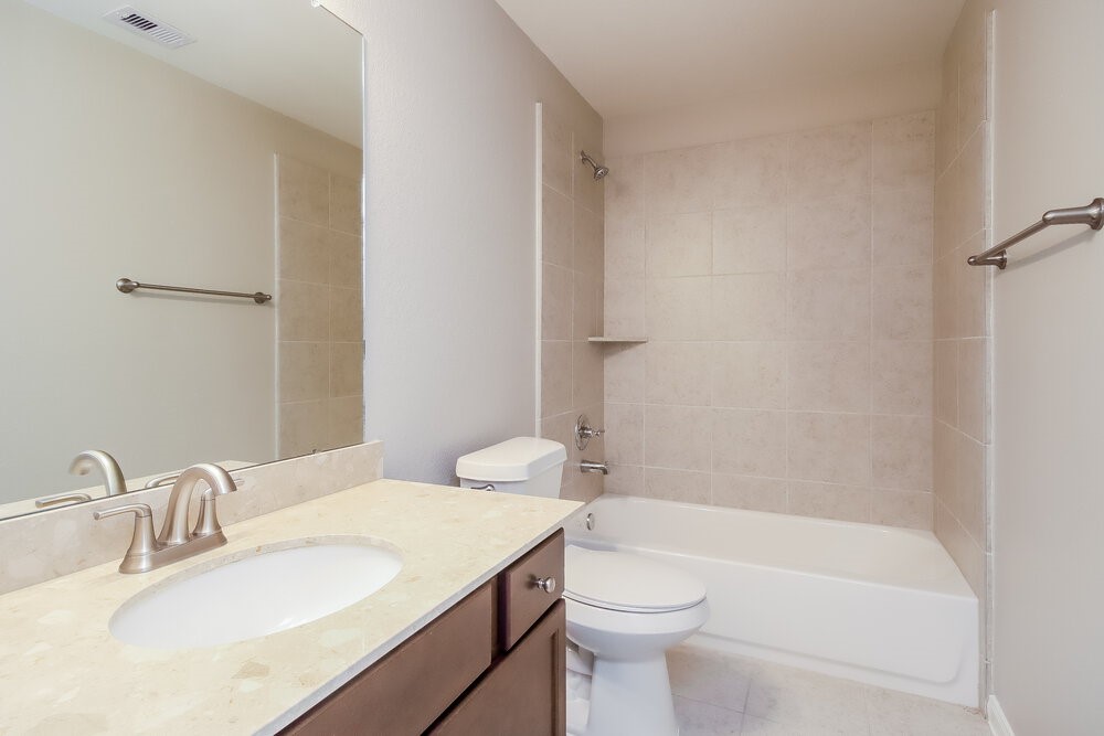 5107 Gulf Stream Lane Property Photo 16