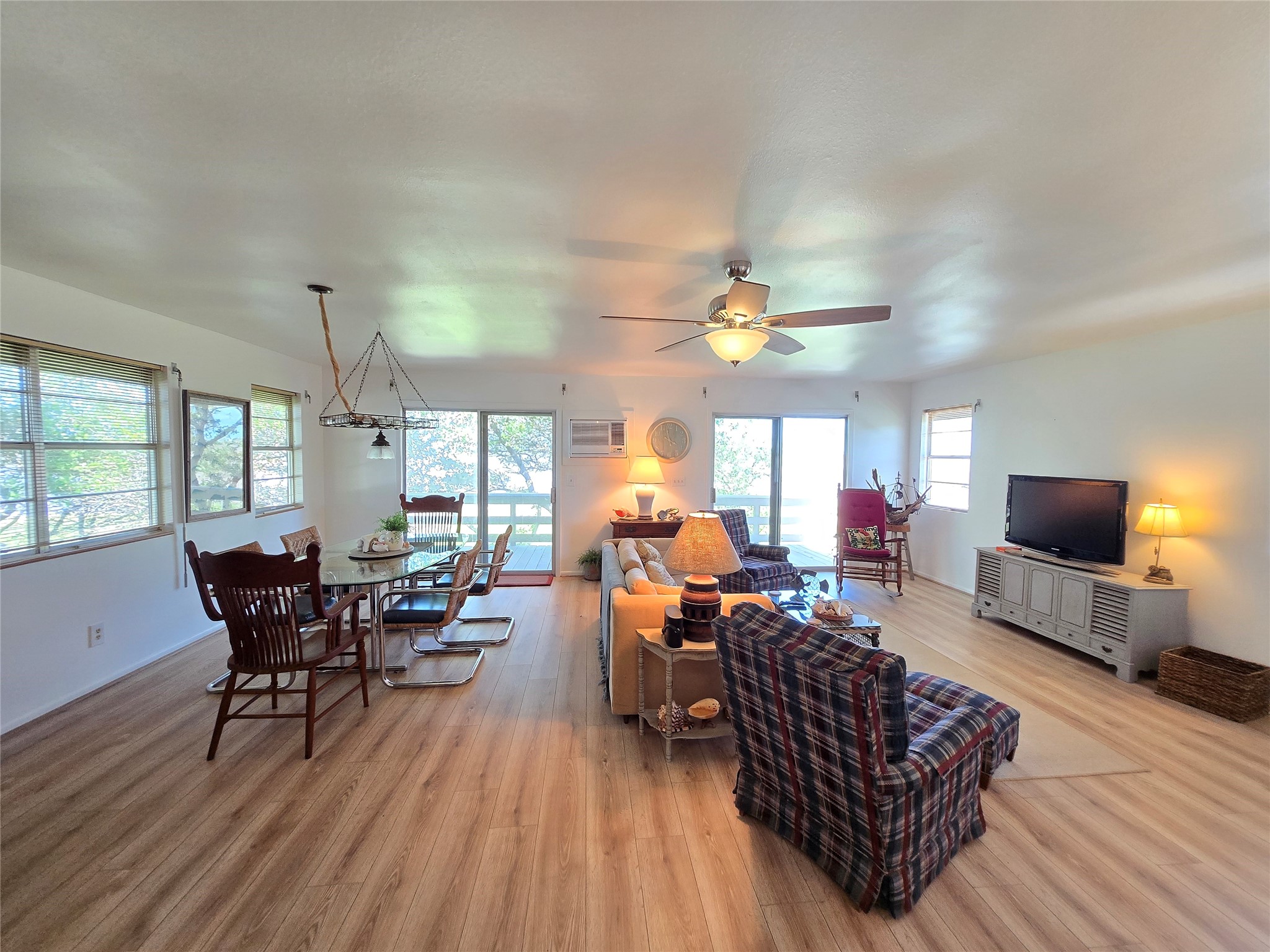 2182 W Bayshore Drive Property Photo 16