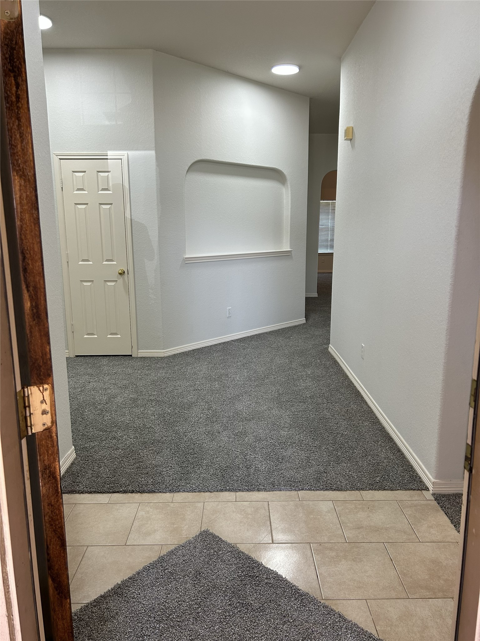 1006 Magnolia Dale Drive Property Photo 3