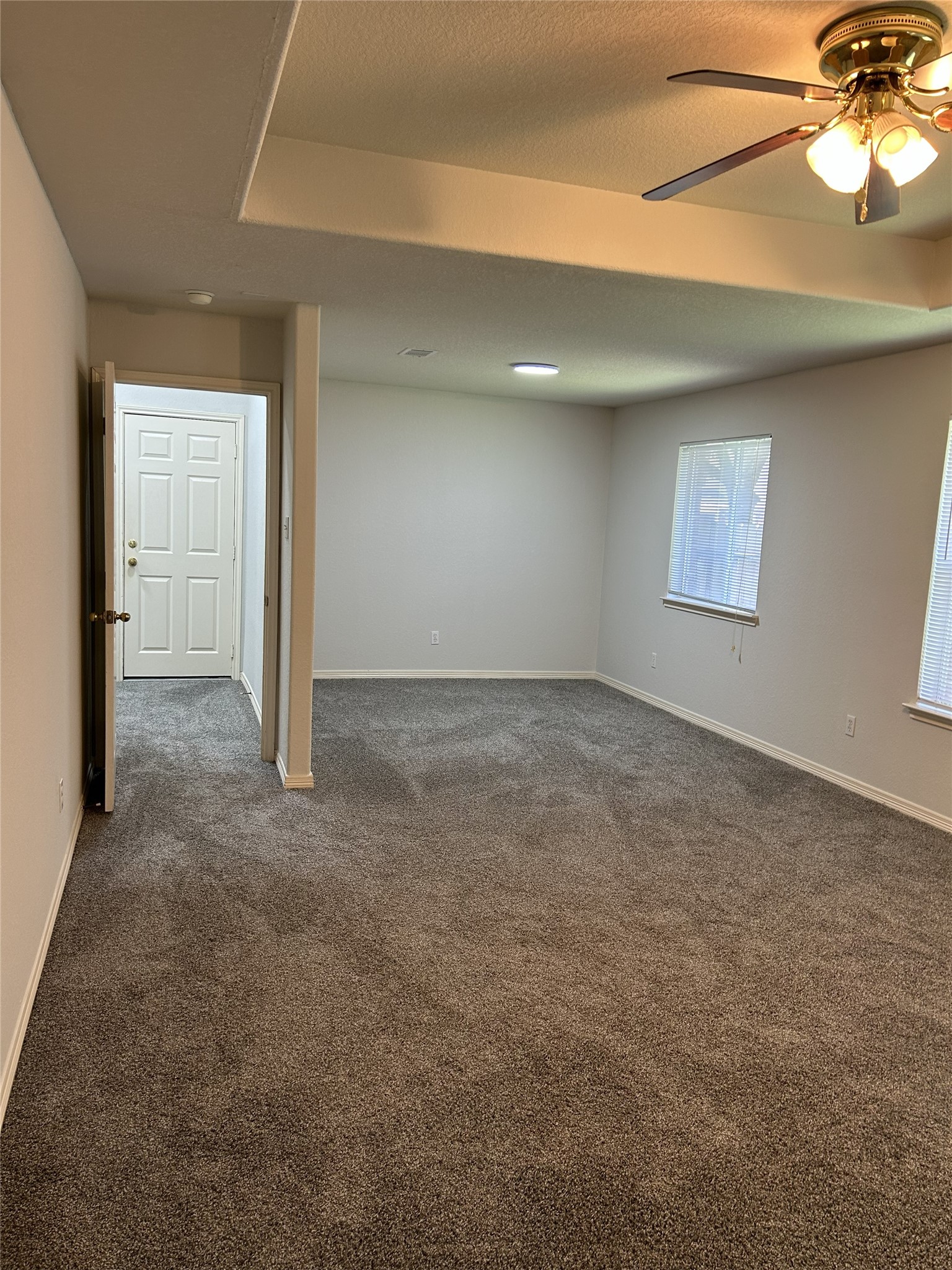 1006 Magnolia Dale Drive Property Photo 12