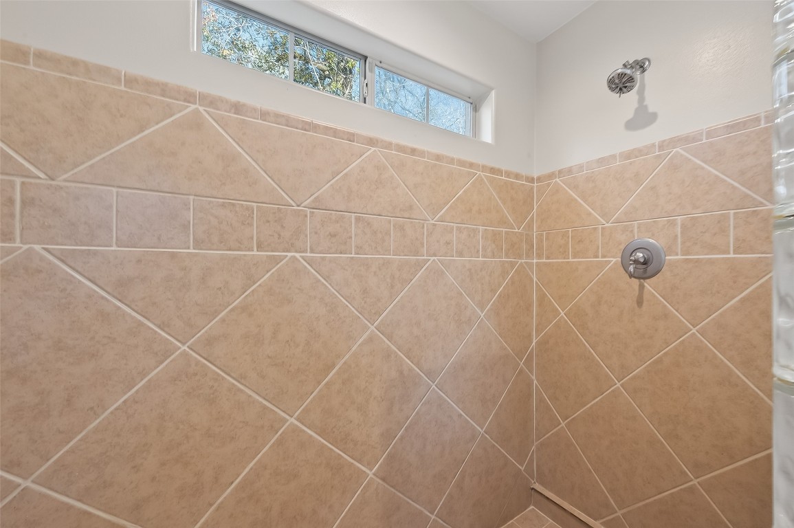 12415 Roesler Road Property Photo 31