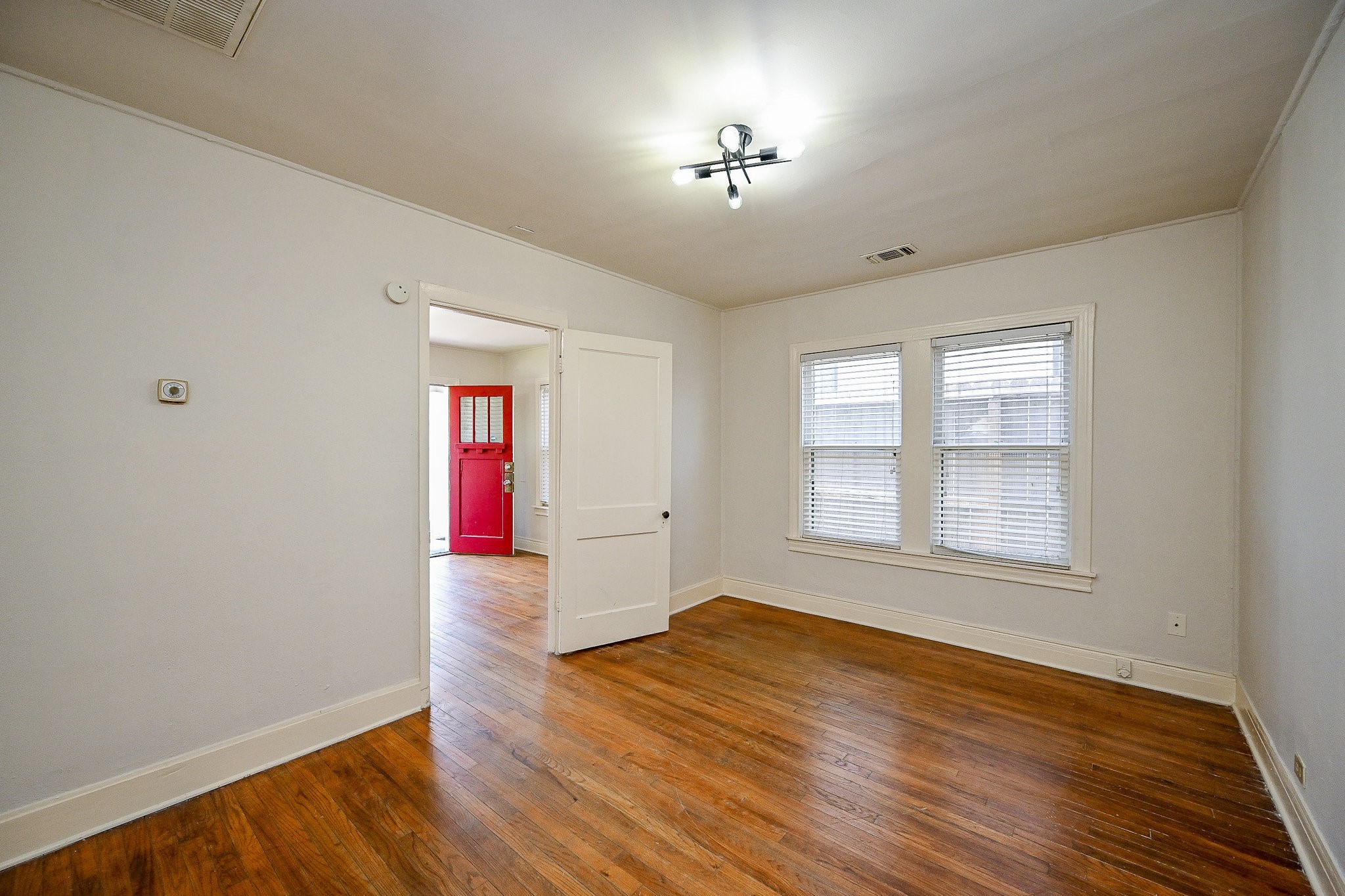1804 1/2 Summer Street Property Photo 15