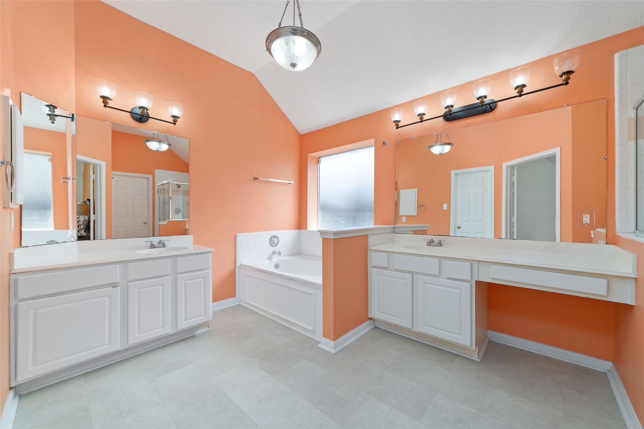 7919 Quail Meadow Drive Property Photo 18