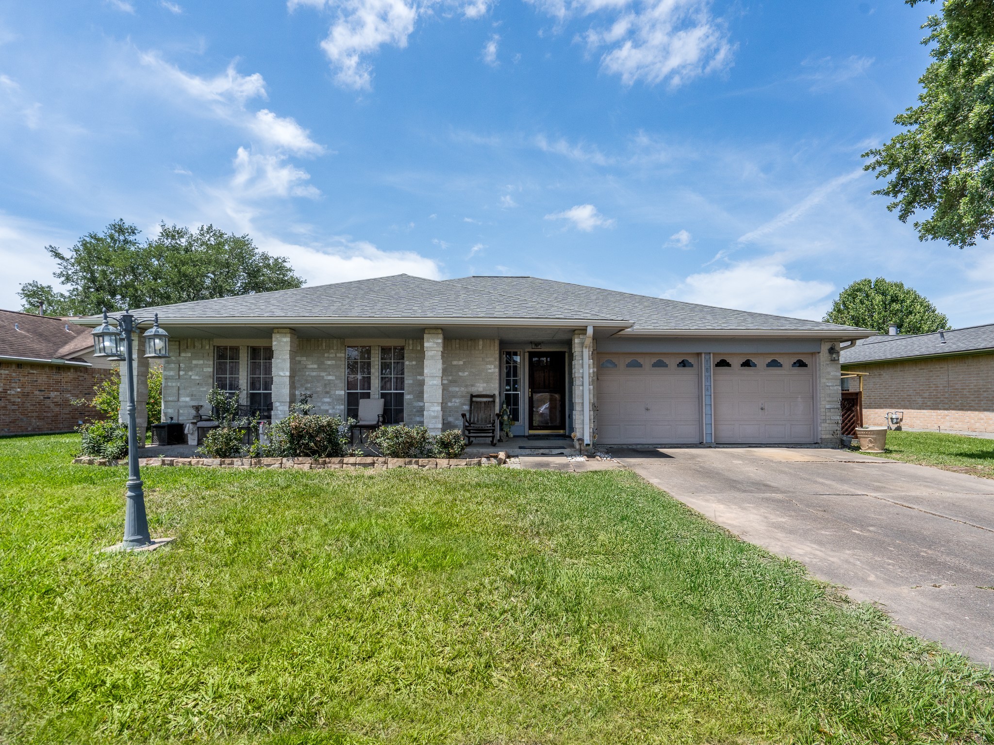 1814 Cliffdale Drive Property Photo