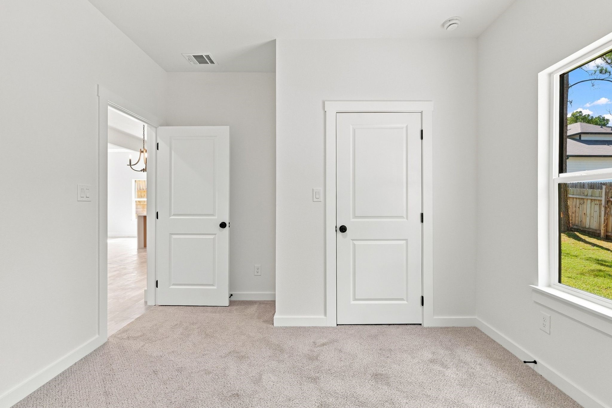 3020 Apache Street Property Photo 19