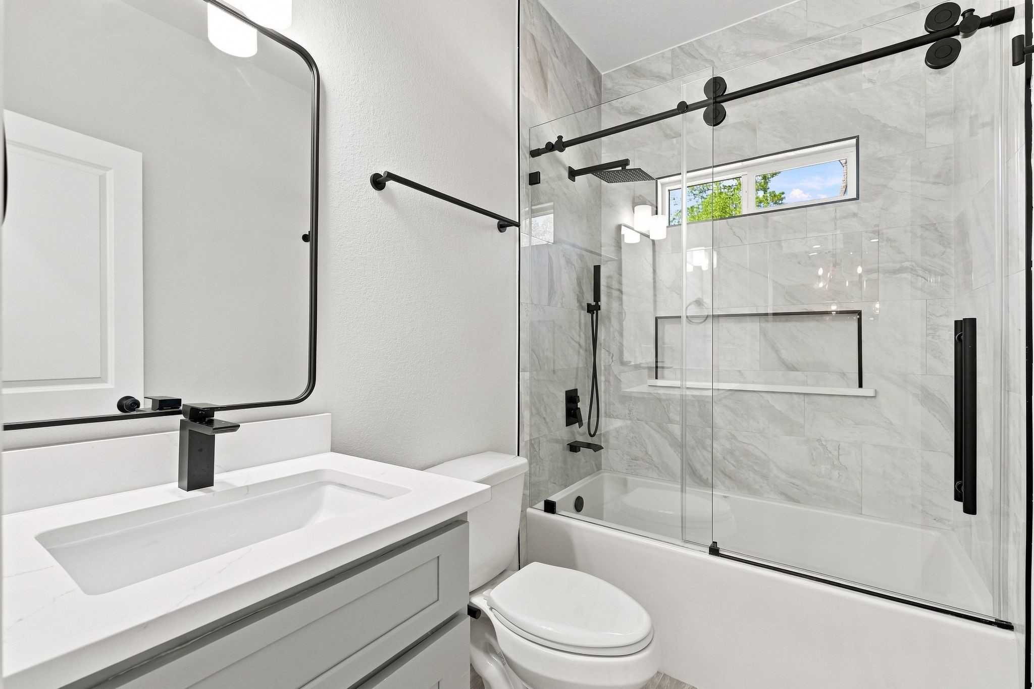 3020 Apache Street Property Photo 20