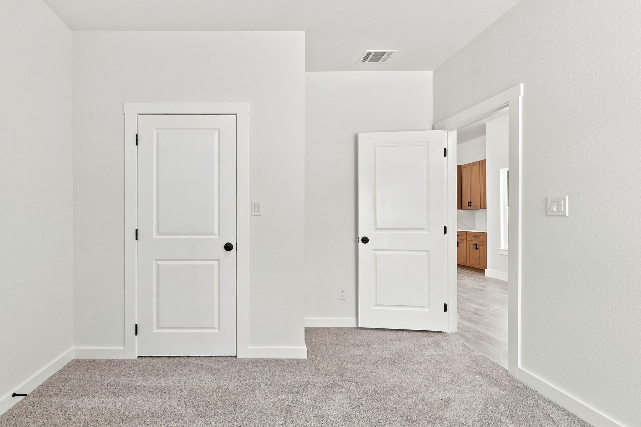 3020 Apache Street Property Photo 22