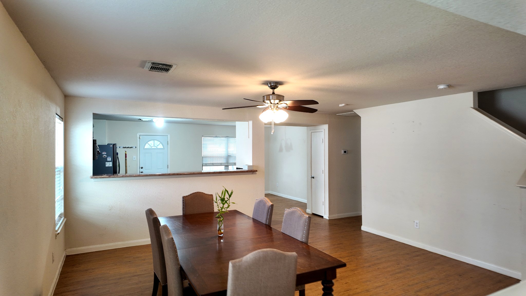 6414 Warfield Lane Property Photo 6