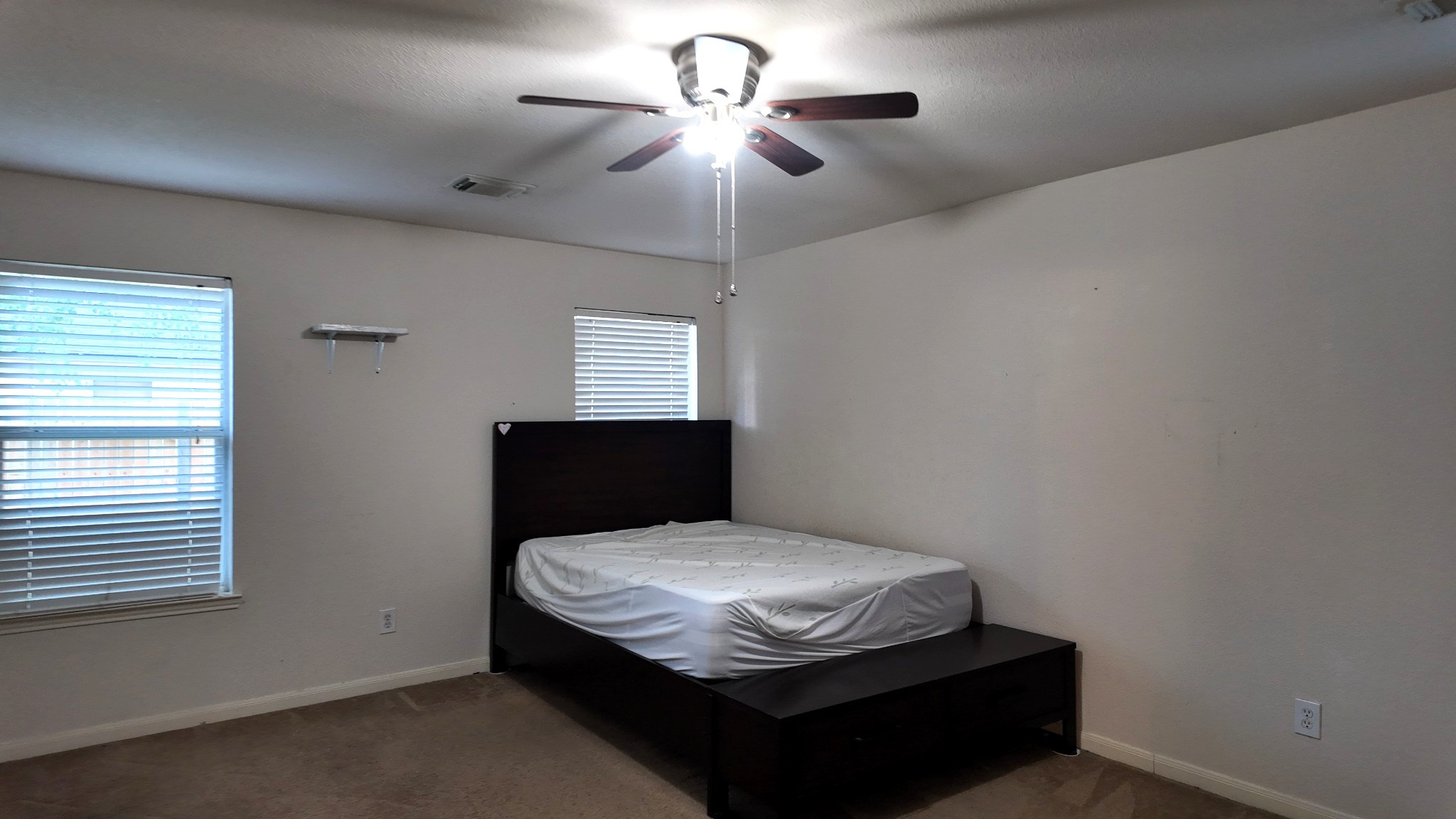 6414 Warfield Lane Property Photo 10