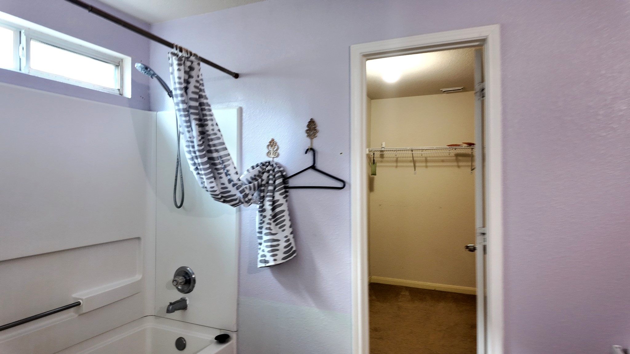 6414 Warfield Lane Property Photo 12