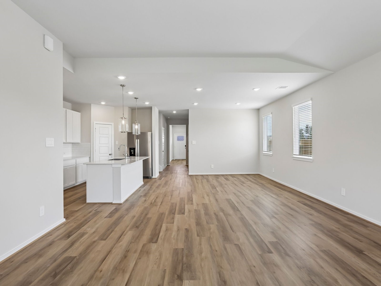 31106 Amalfi Cliff Drive Property Photo 4