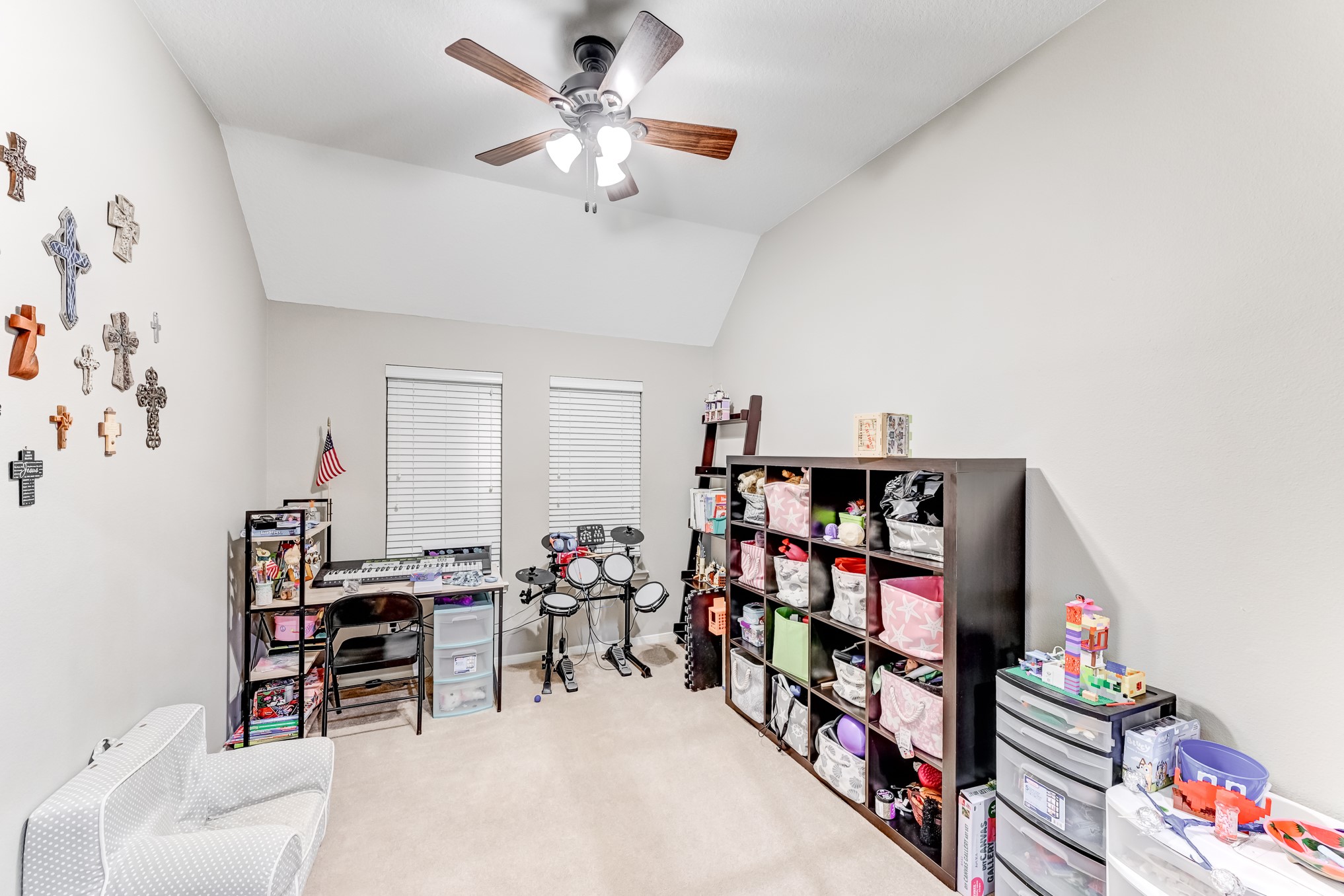 19326 Dawntreader Drive Property Photo 10
