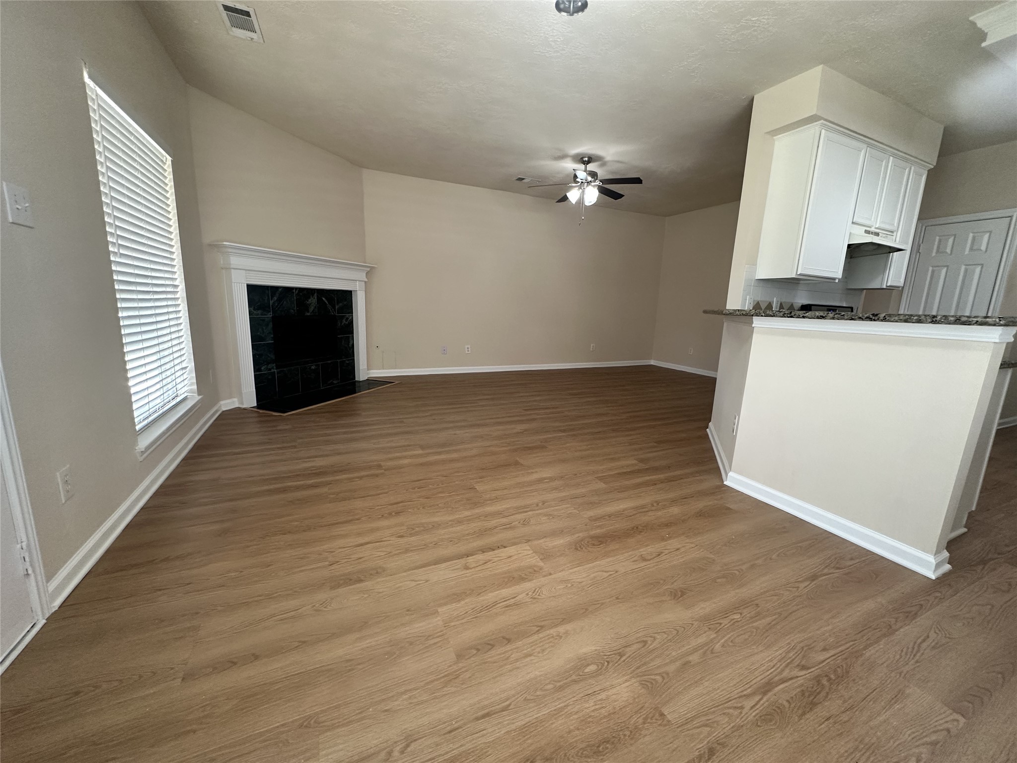 1138 Evandale Lane Property Photo 8