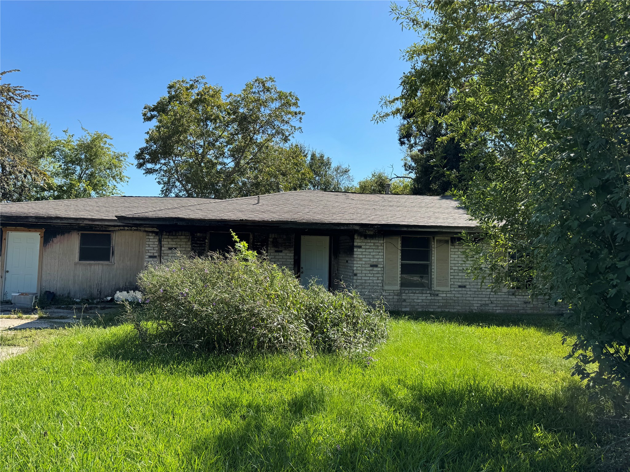 206 Sunset Heights Avenue Property Photo 1