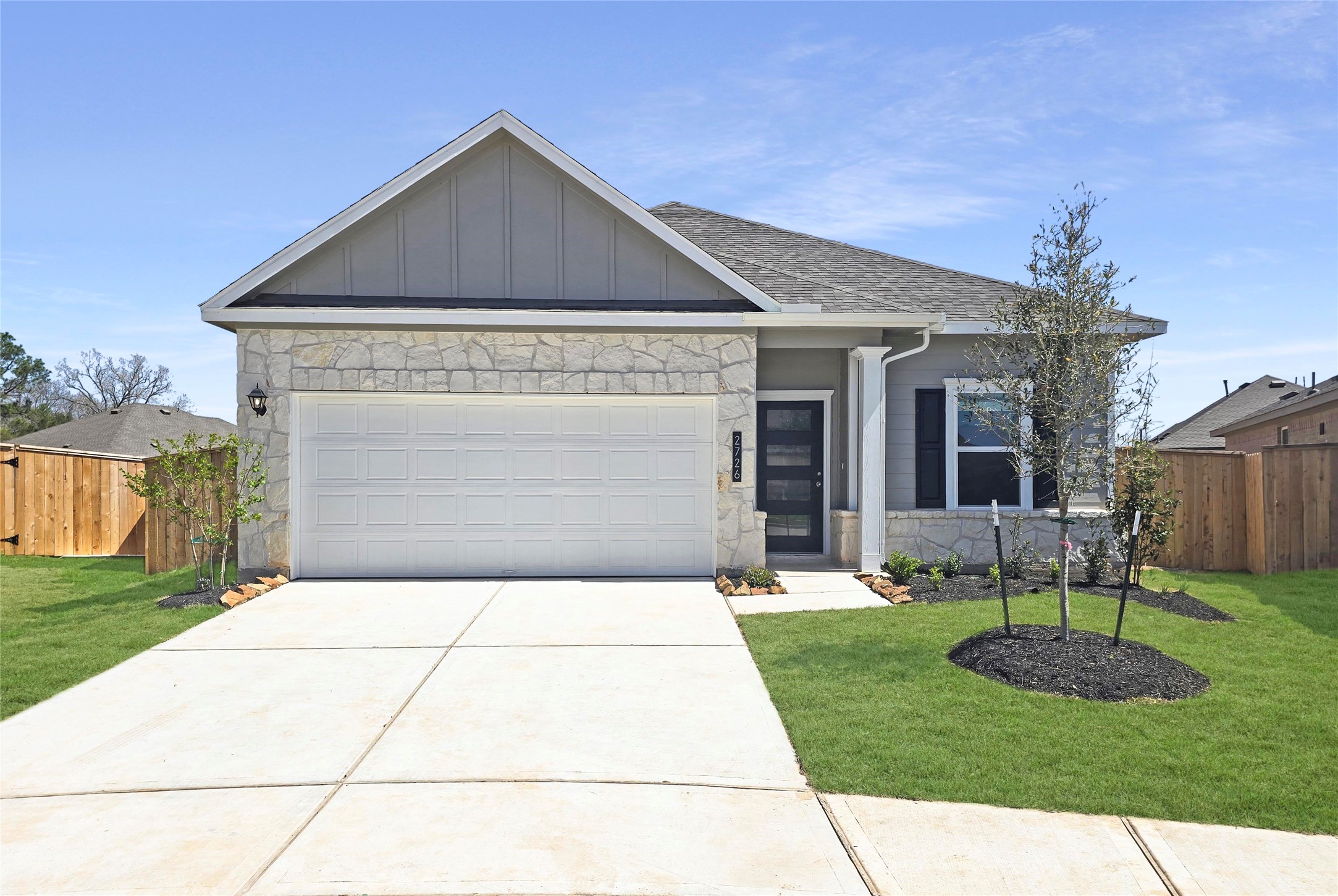 2726 Pebble Whisper Drive Property Photo 1