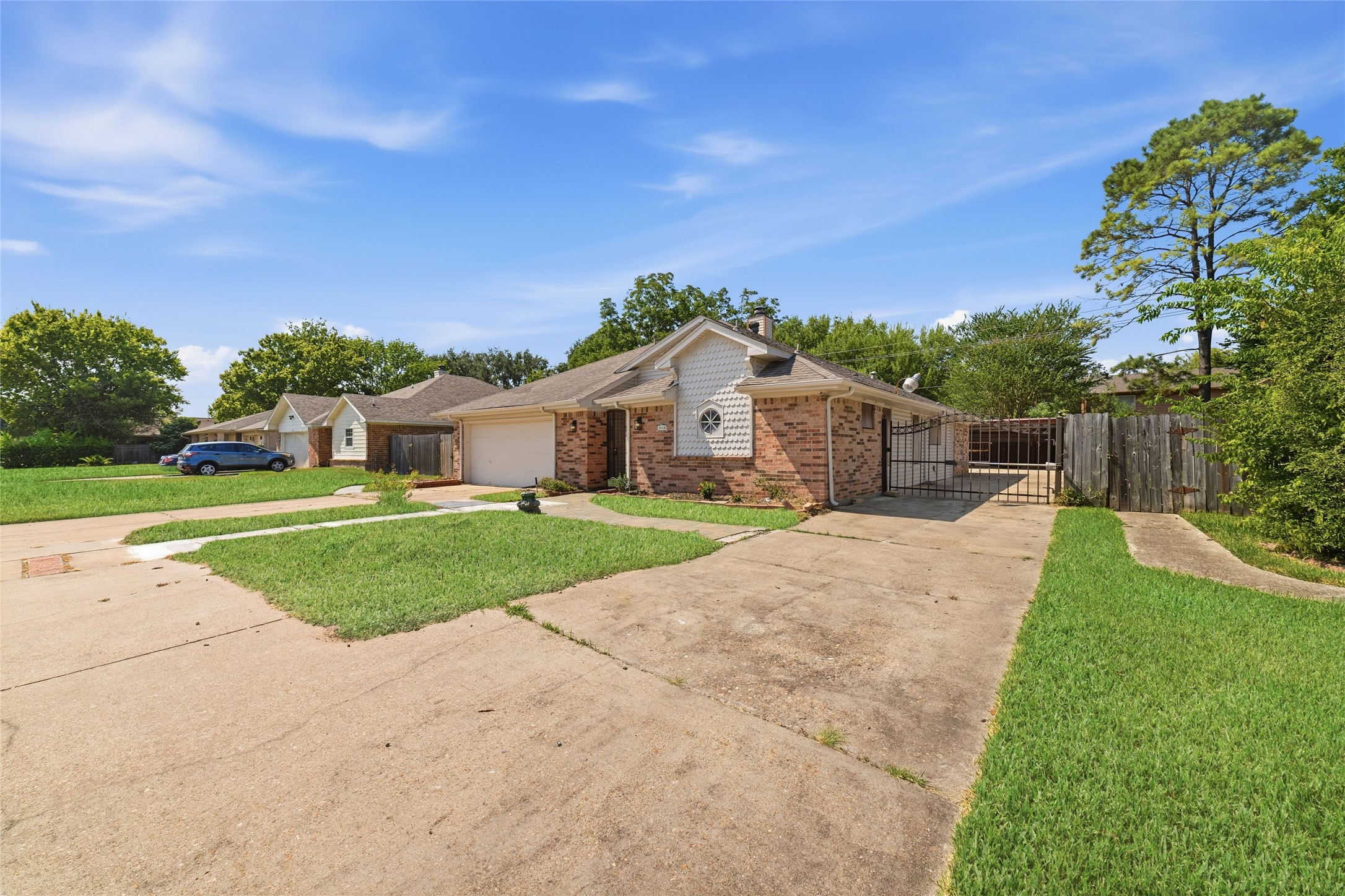 1410 Lexington Boulevard Property Photo 2