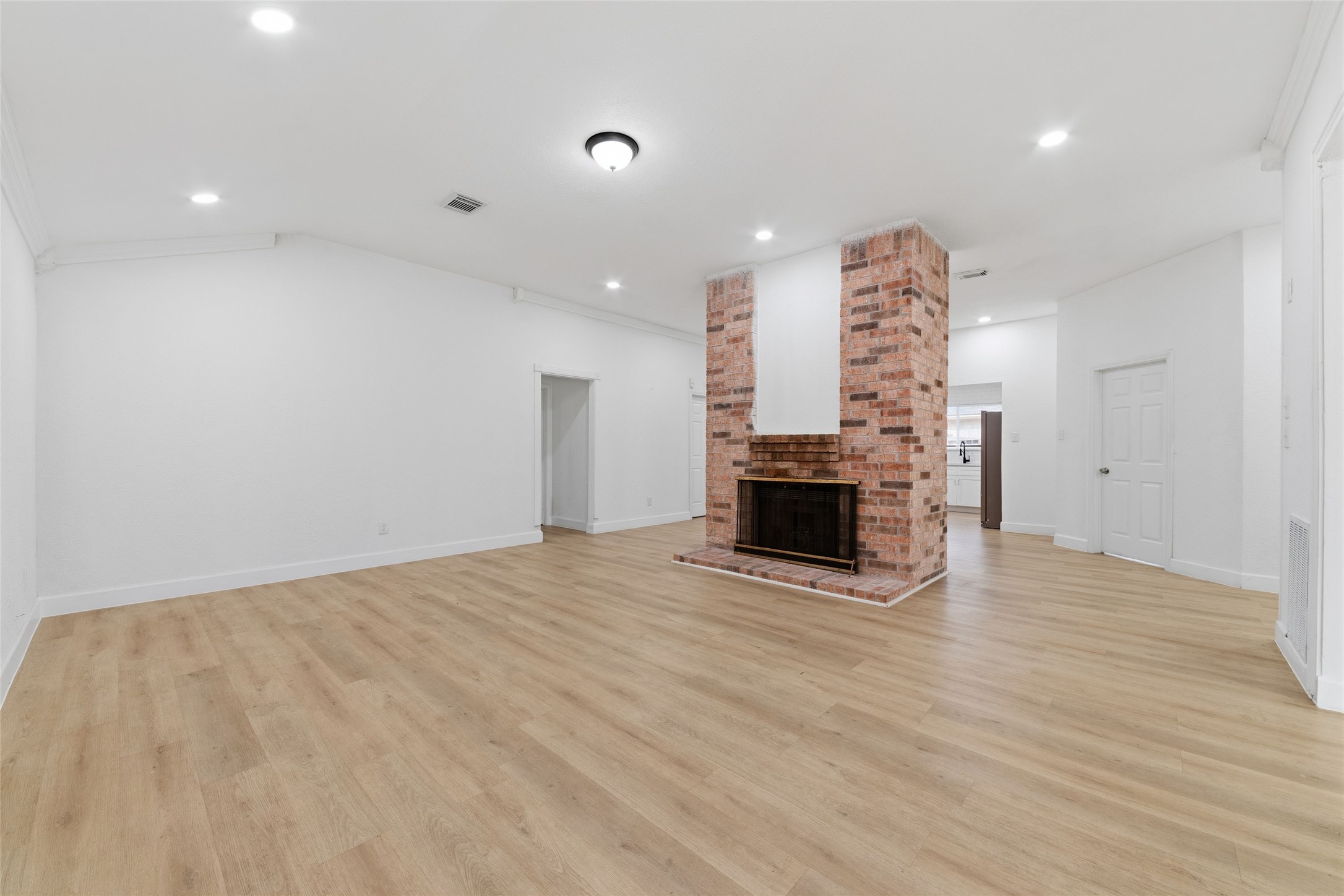 1410 Lexington Boulevard Property Photo 8