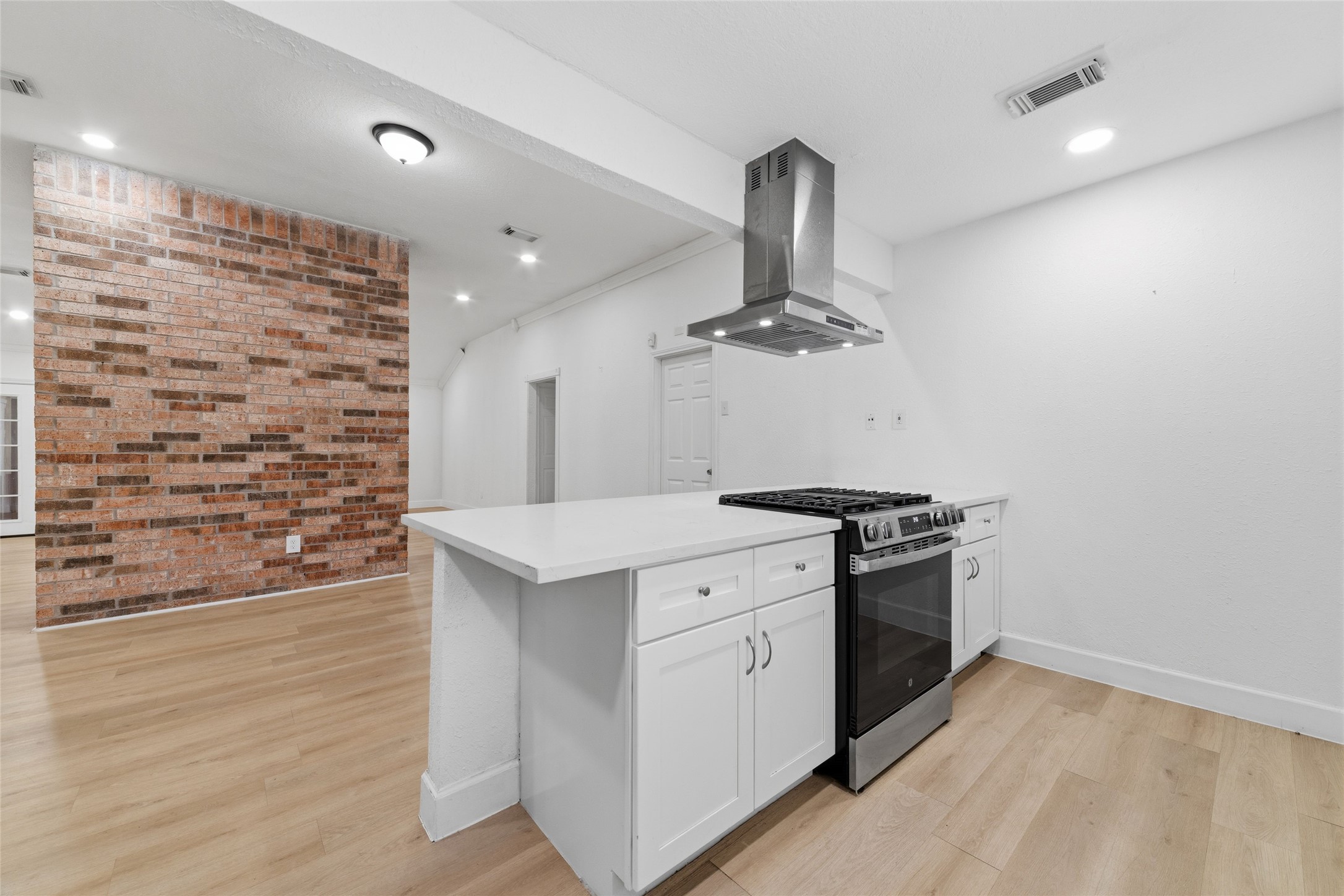 1410 Lexington Boulevard Property Photo 18