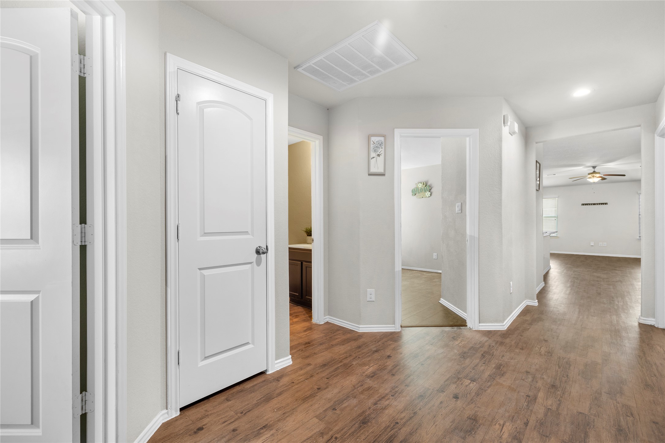 5423 Dovetail Arbor Trace Property Photo 4