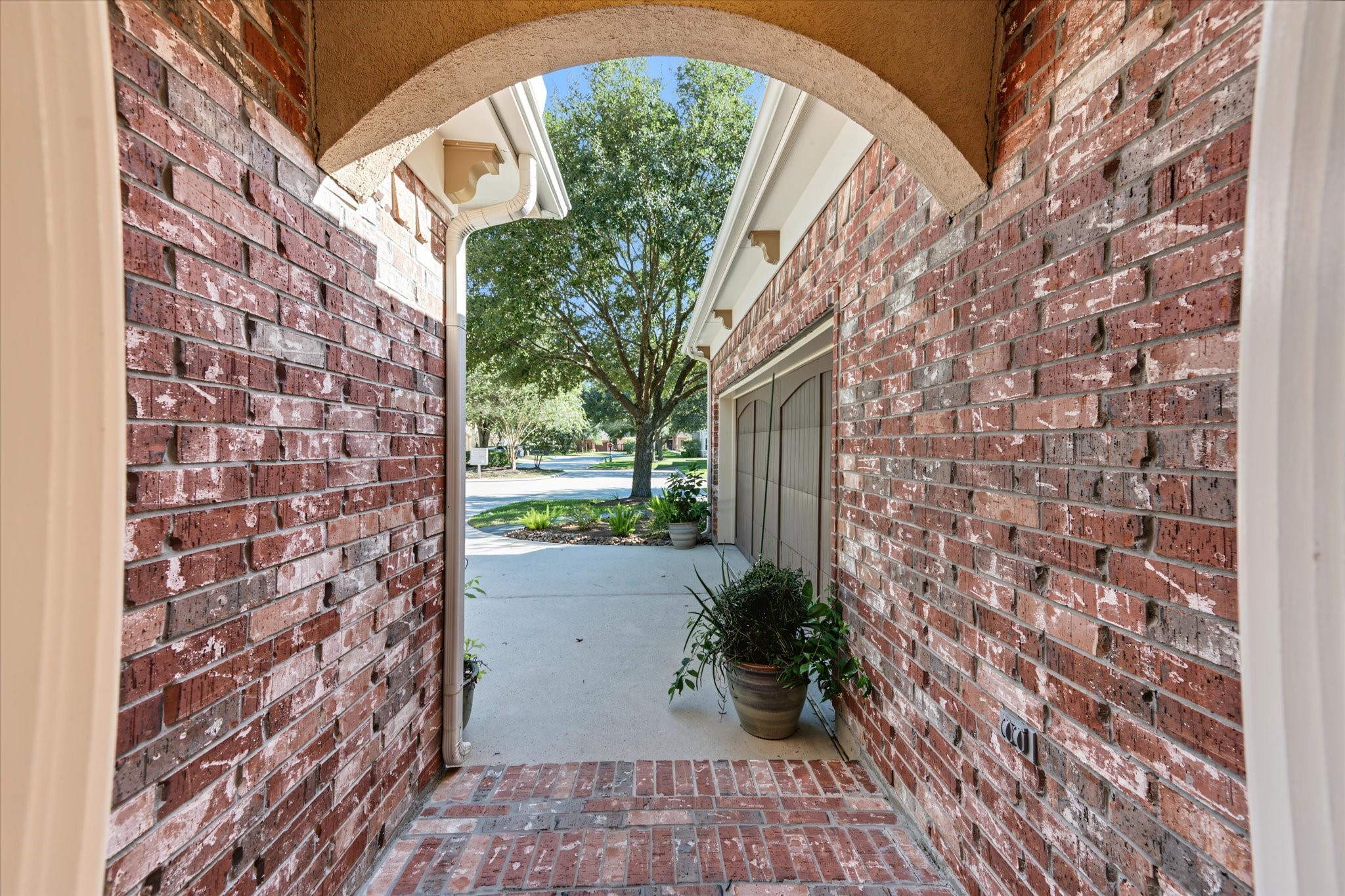 1219 Hamlet Way Property Photo 24