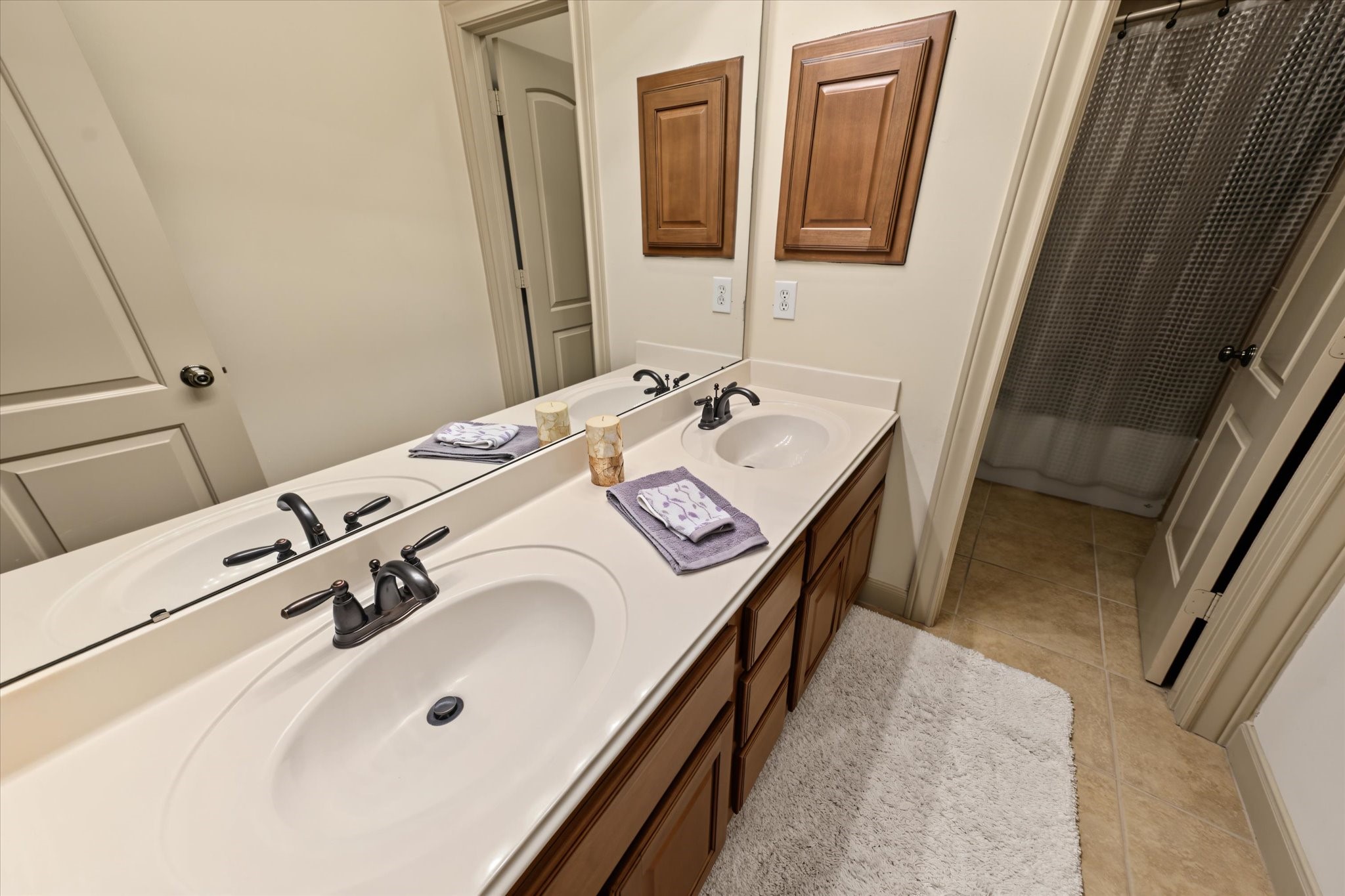 1219 Hamlet Way Property Photo 39