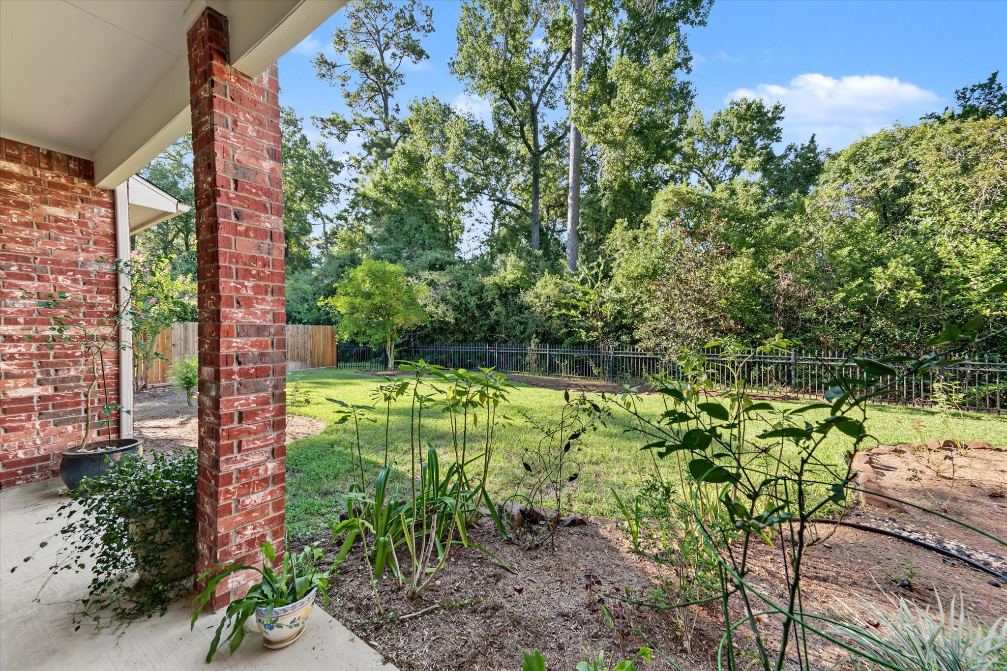 1219 Hamlet Way Property Photo 47