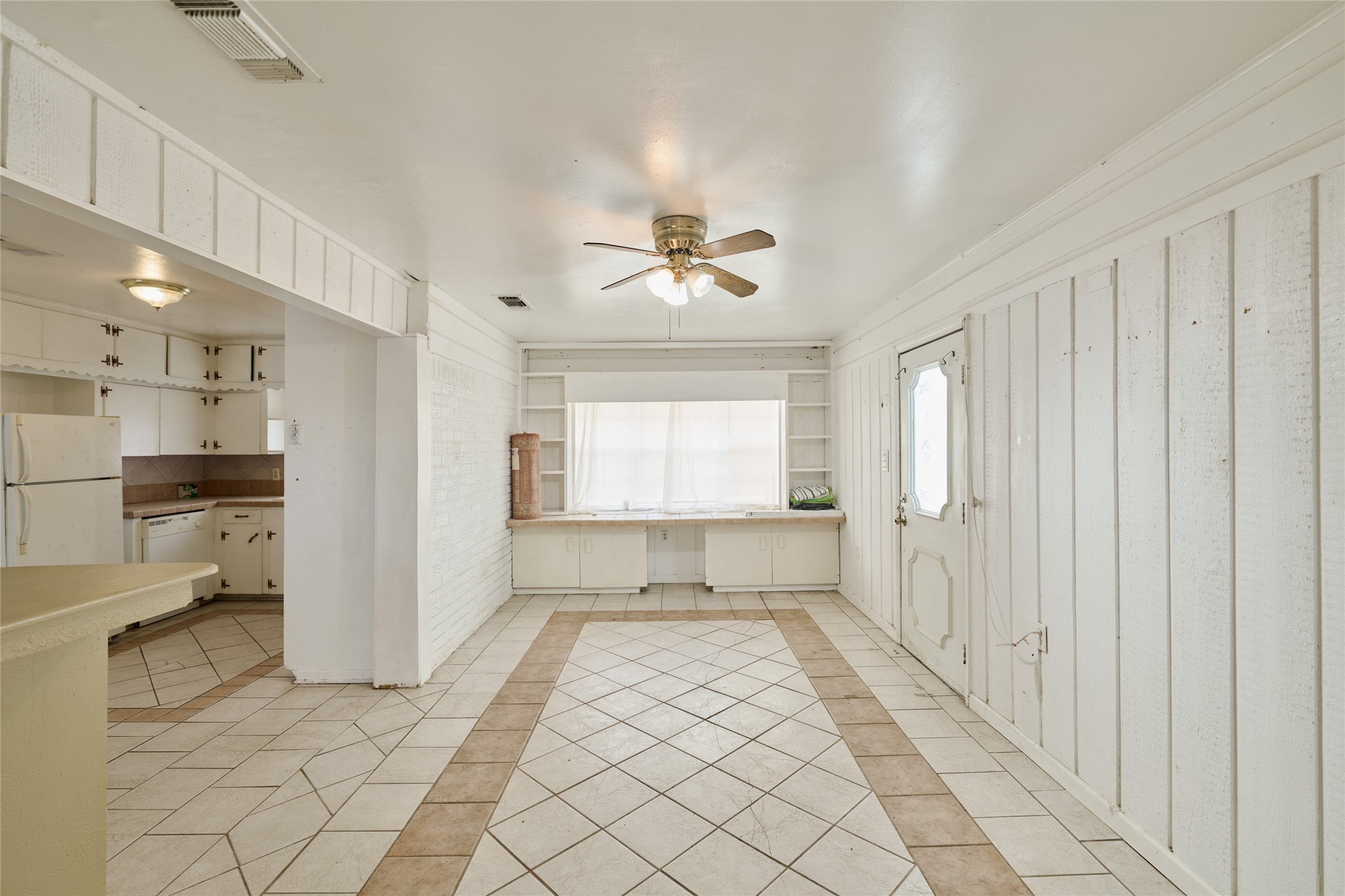 203 Paul Knox Street Property Photo 19