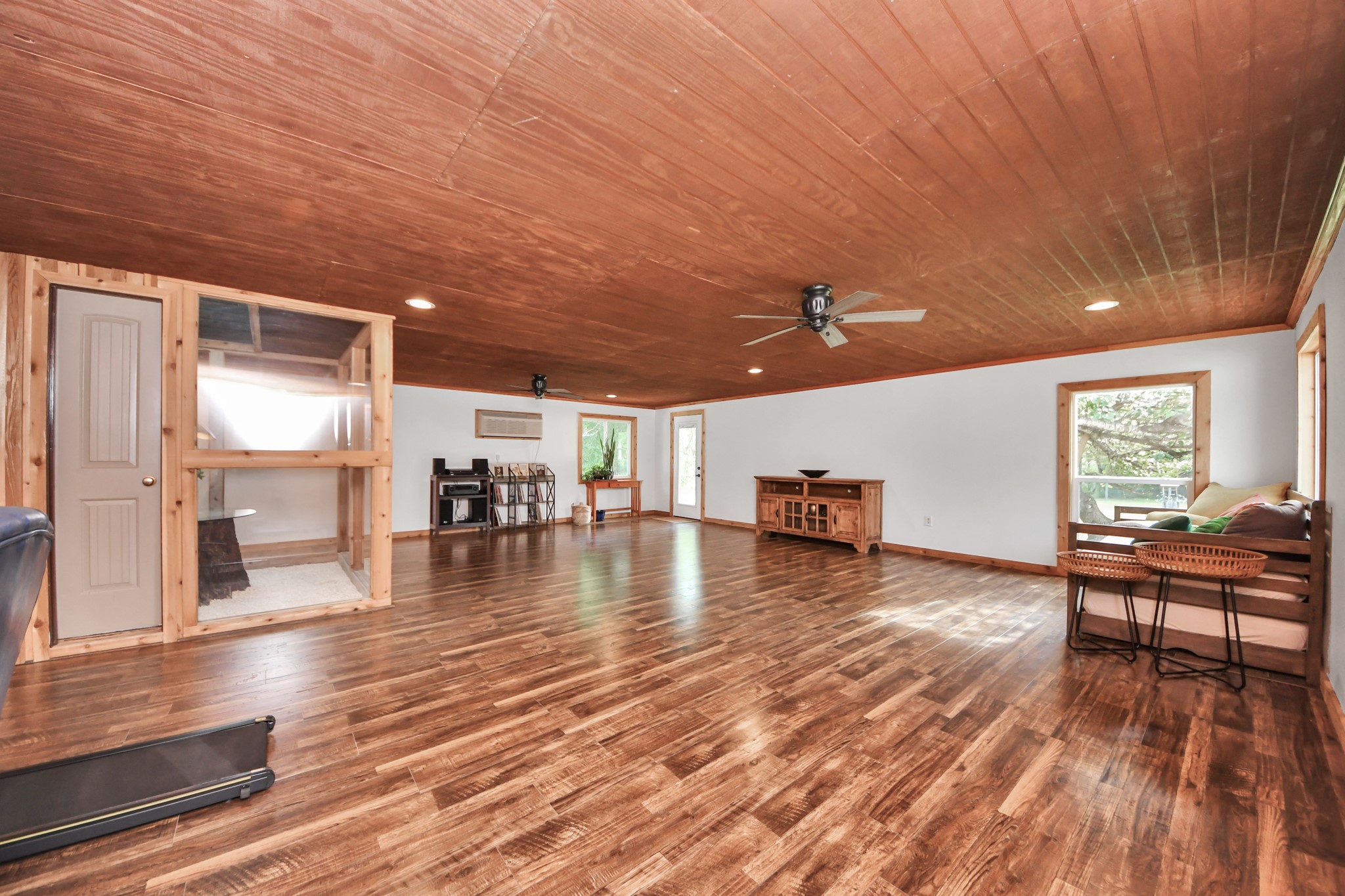 26032 Pine Oak Drive Property Photo 18