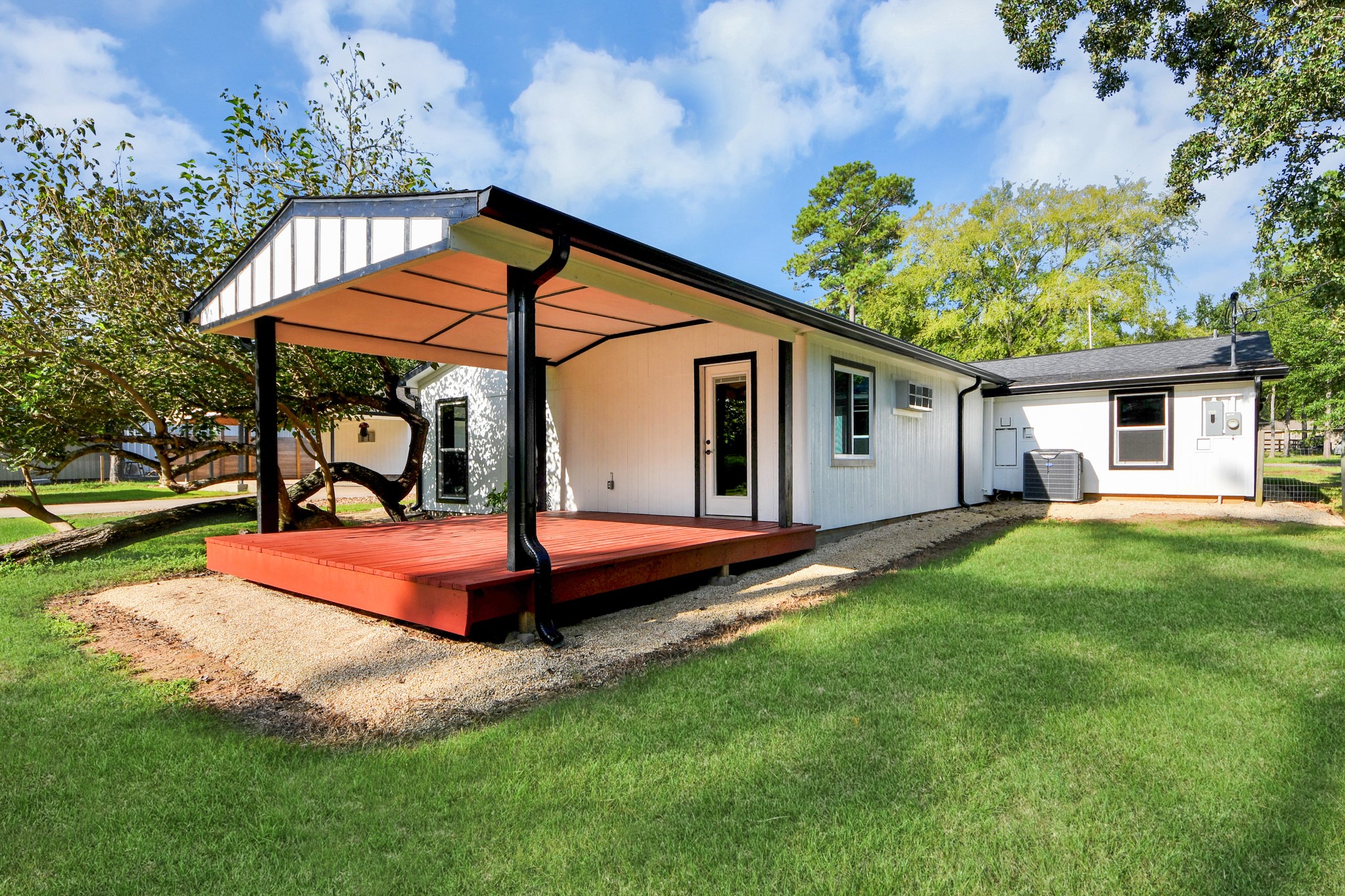 26032 Pine Oak Drive Property Photo 27