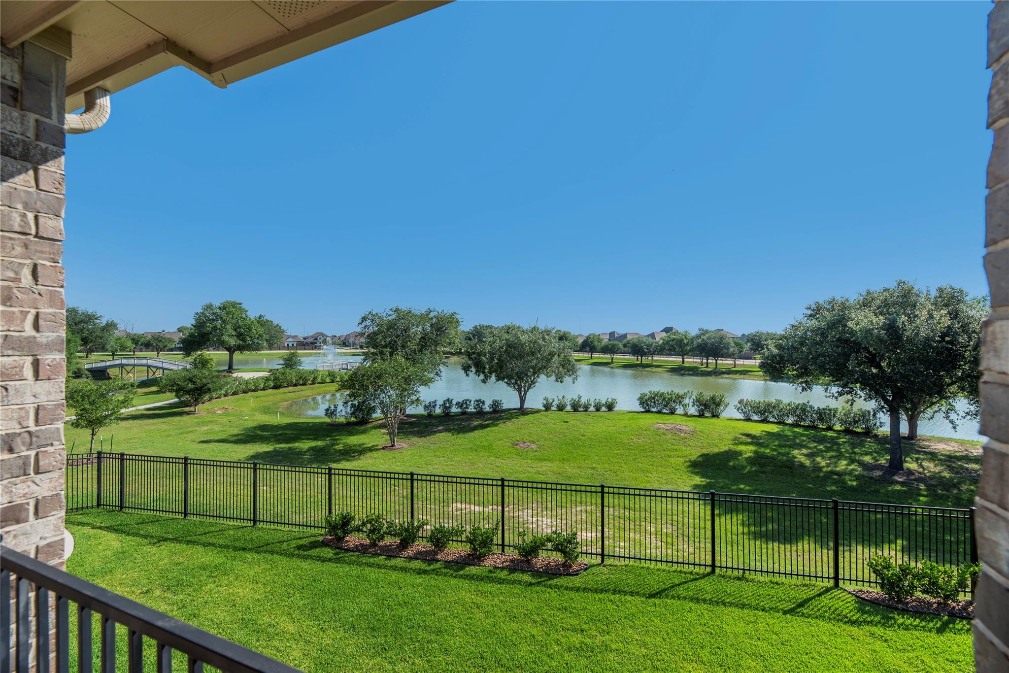 21203 Brook Tide Lane, Cypress Tx 77433 Property Photo 2