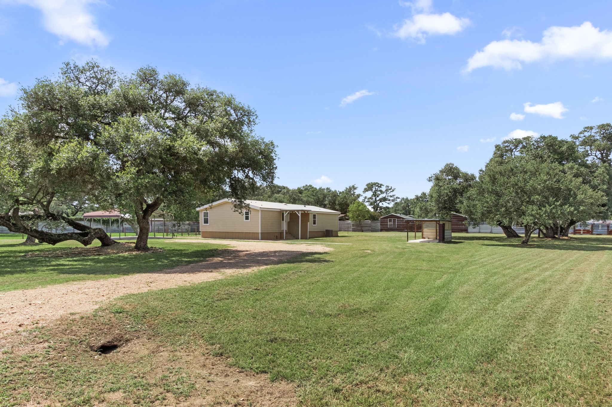 1031 County Road 152