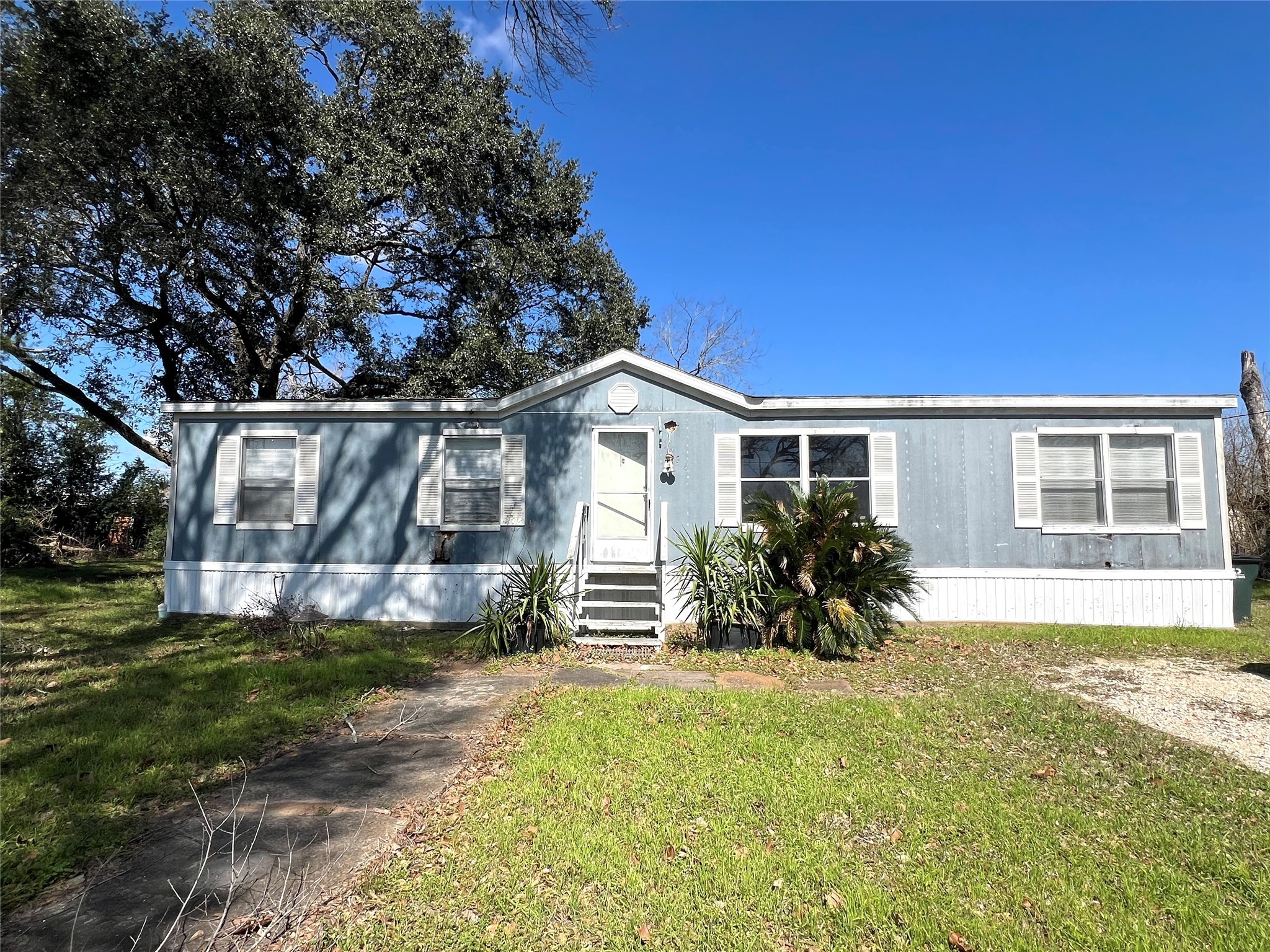 1224 Sam Street